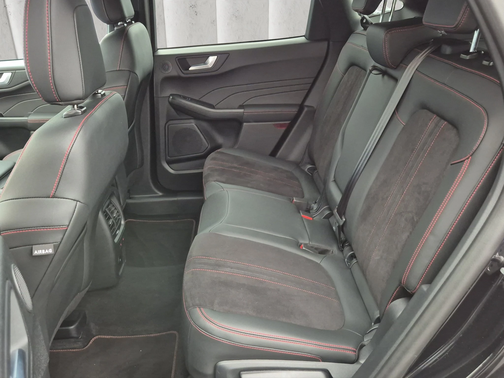 Ford-Kuga-image-10