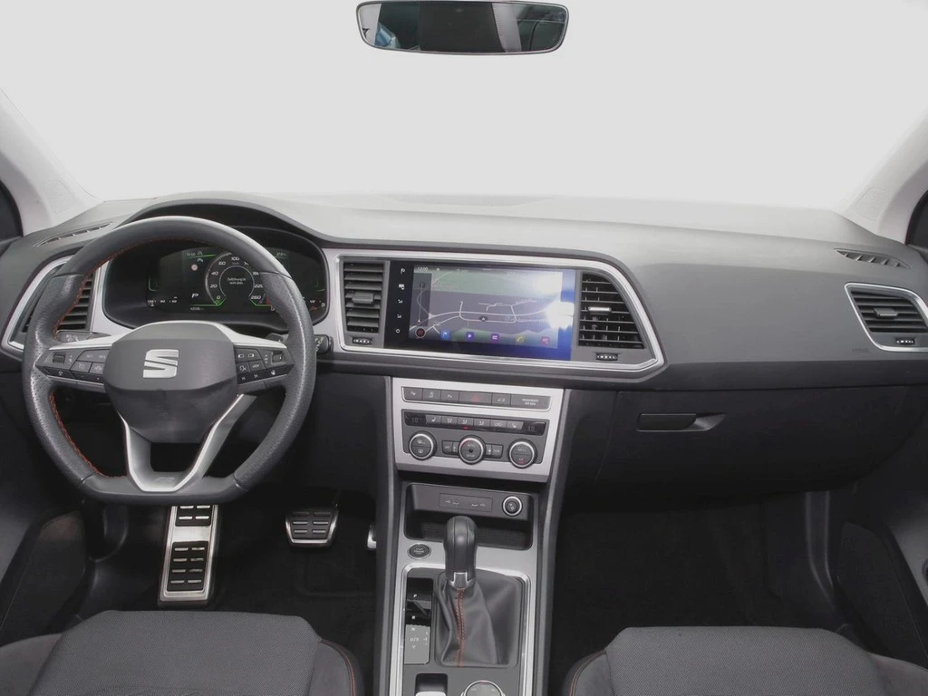SEAT Ateca 2.0 TSI DSG 4Drive FR 18" ACC NAVI SHZ