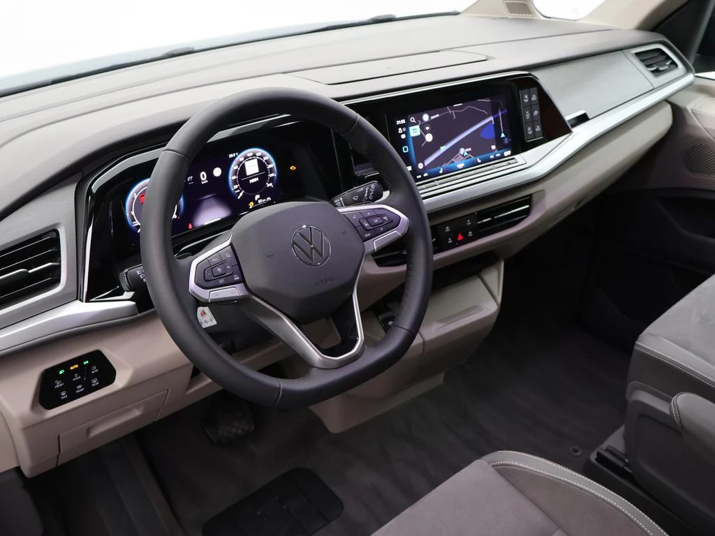 Volkswagen-California-image-11