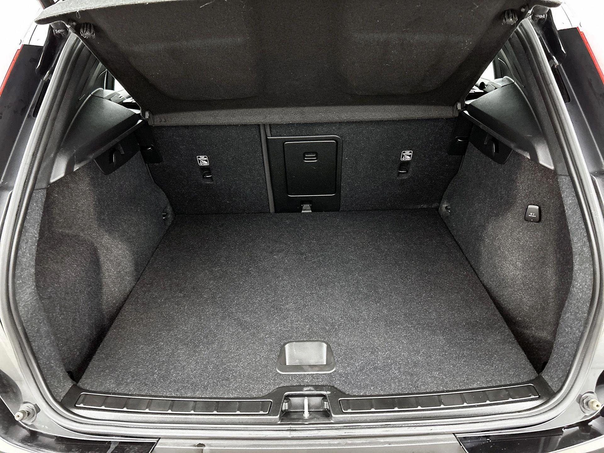 Volvo-XC40-image-16