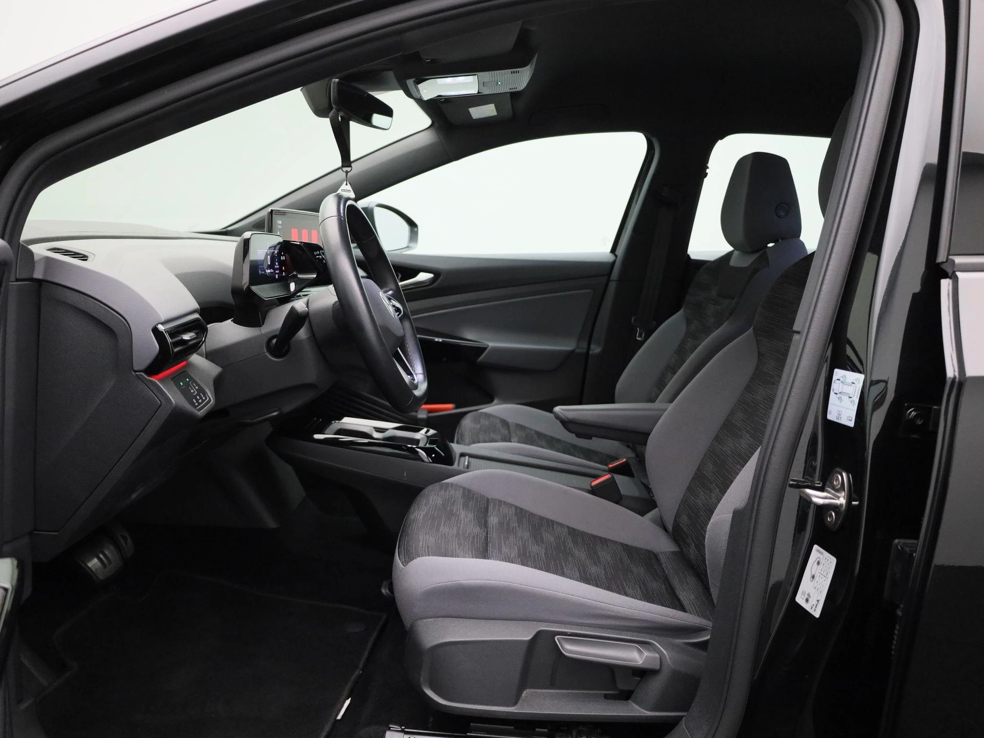Volkswagen-ID.4-image-7