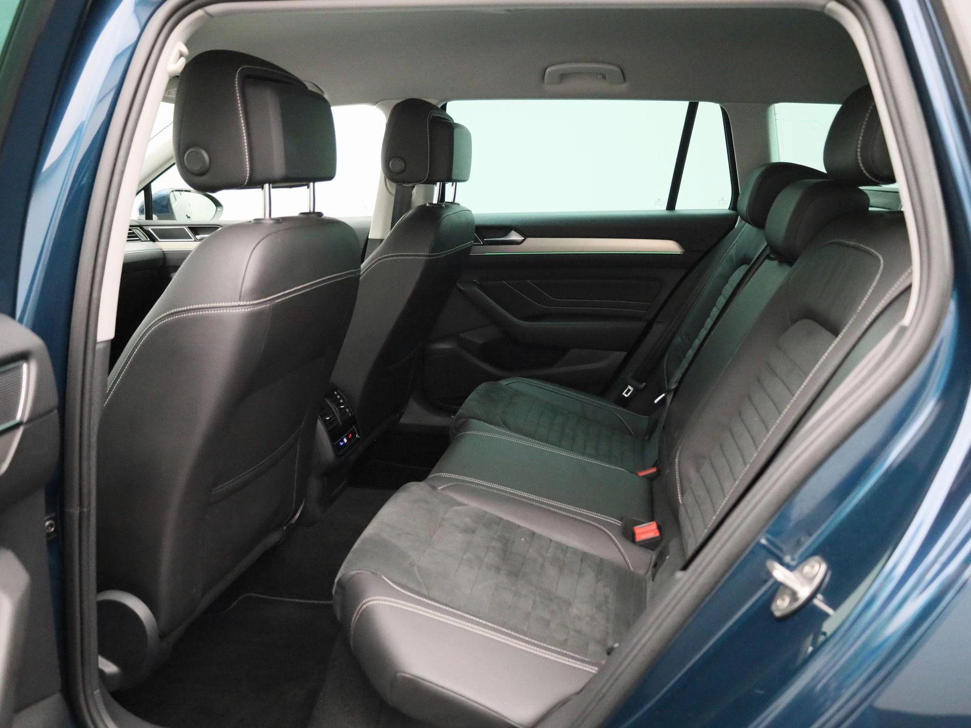 Volkswagen Passat Variant 2.0 TDI 90kW DSG Elegance Business