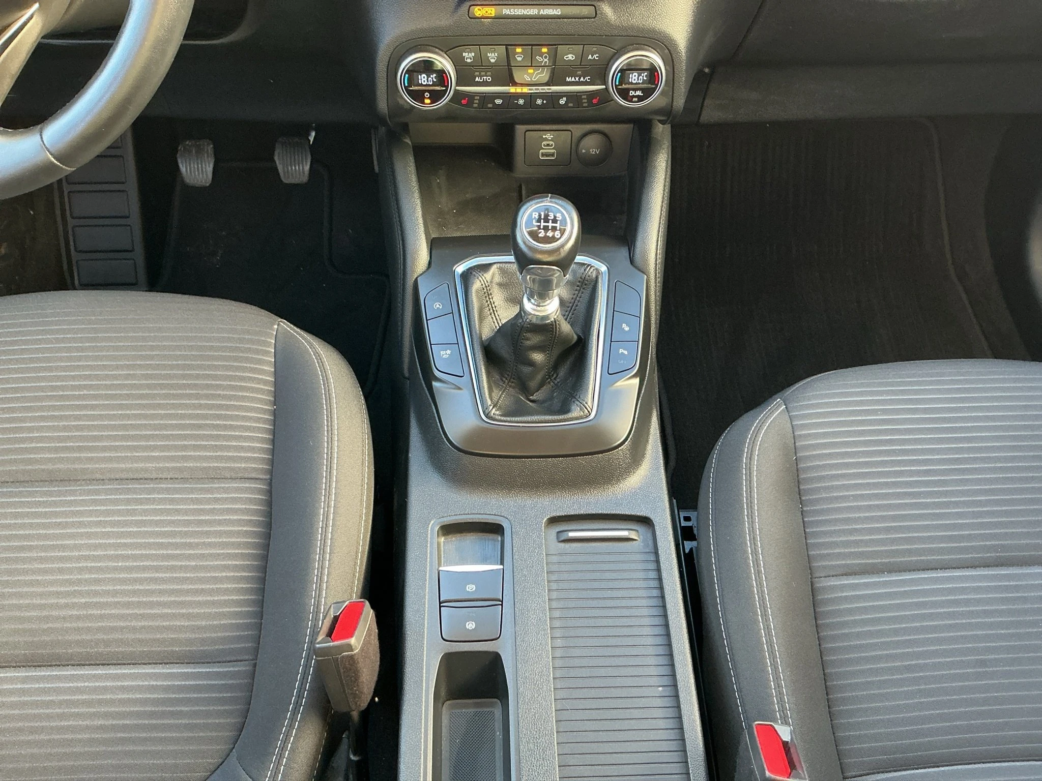 Ford-Kuga-image-13