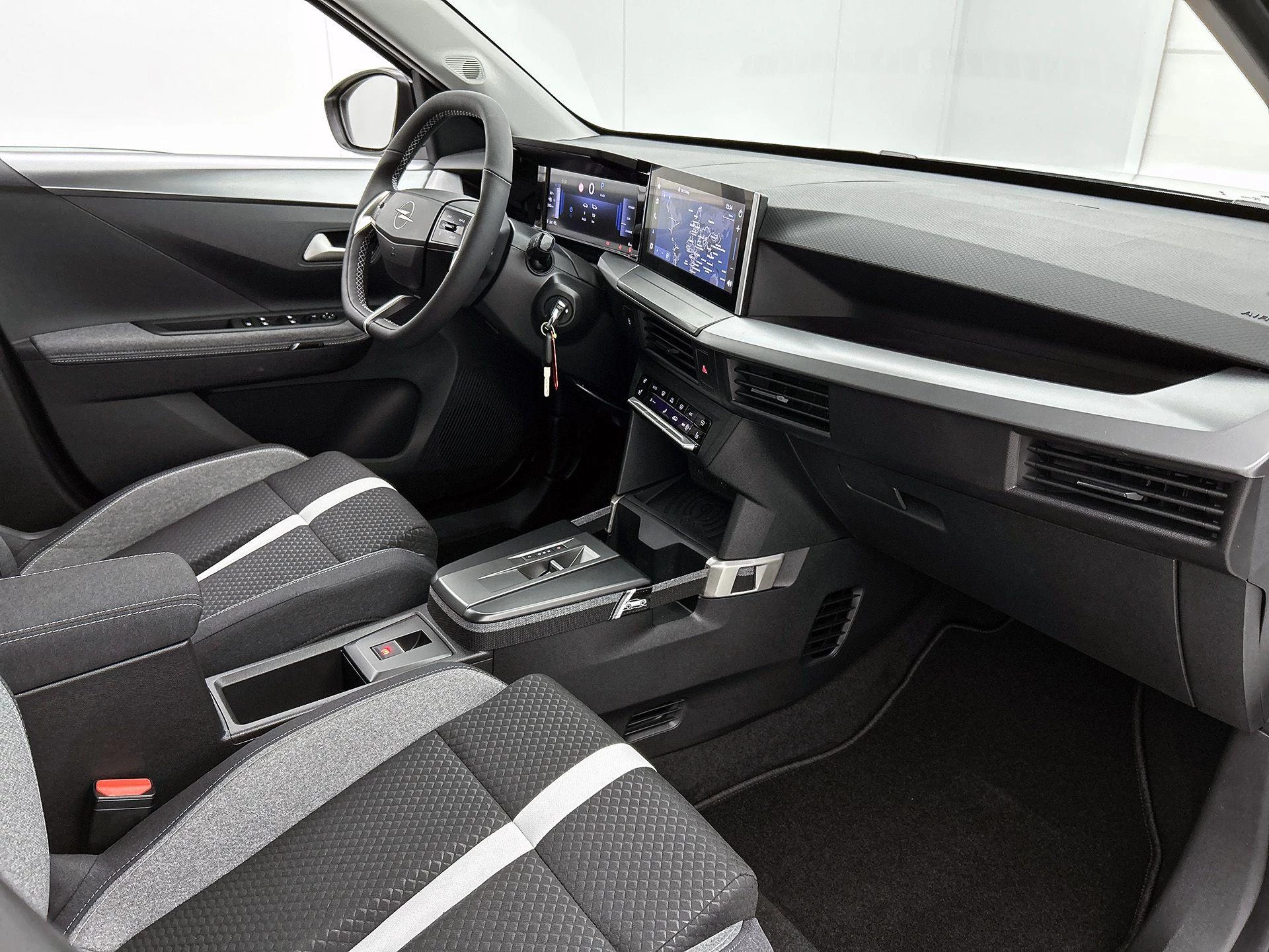 Opel Frontera Electric GS 44 kWh