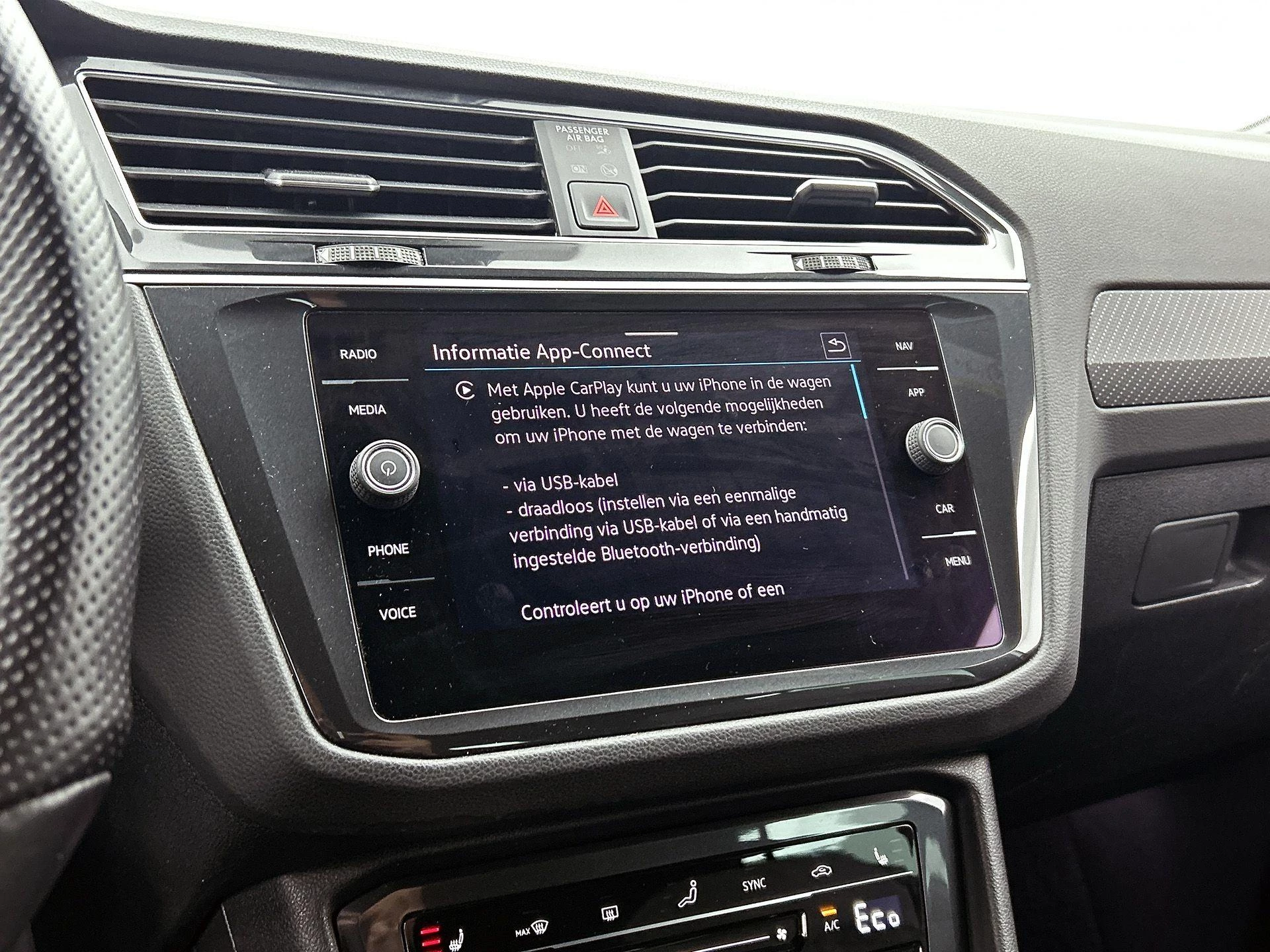 Volkswagen Tiguan 1.4 TSI eHybrid R-Line Business+