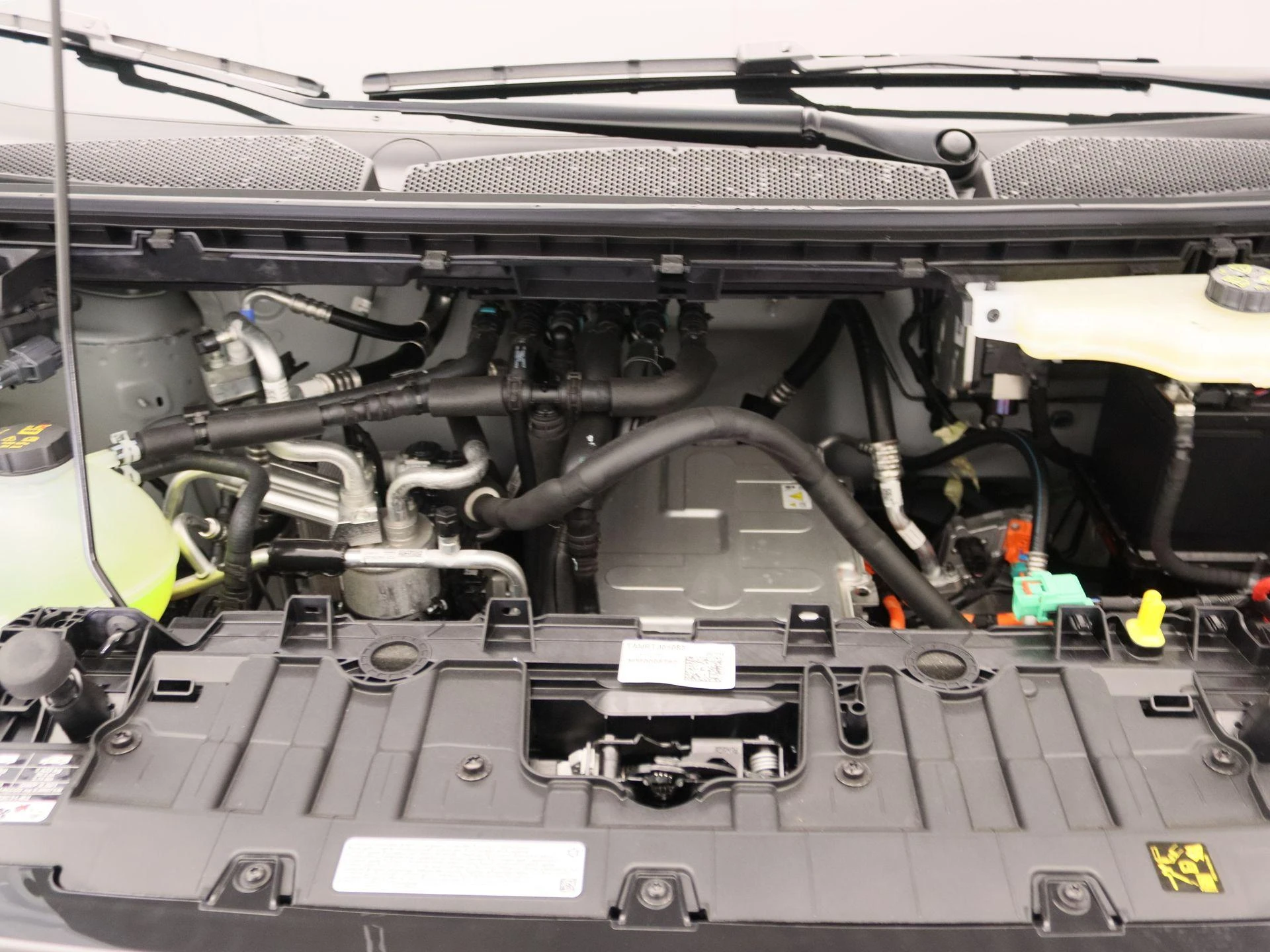 Ford-E-Transit Custom-image-22