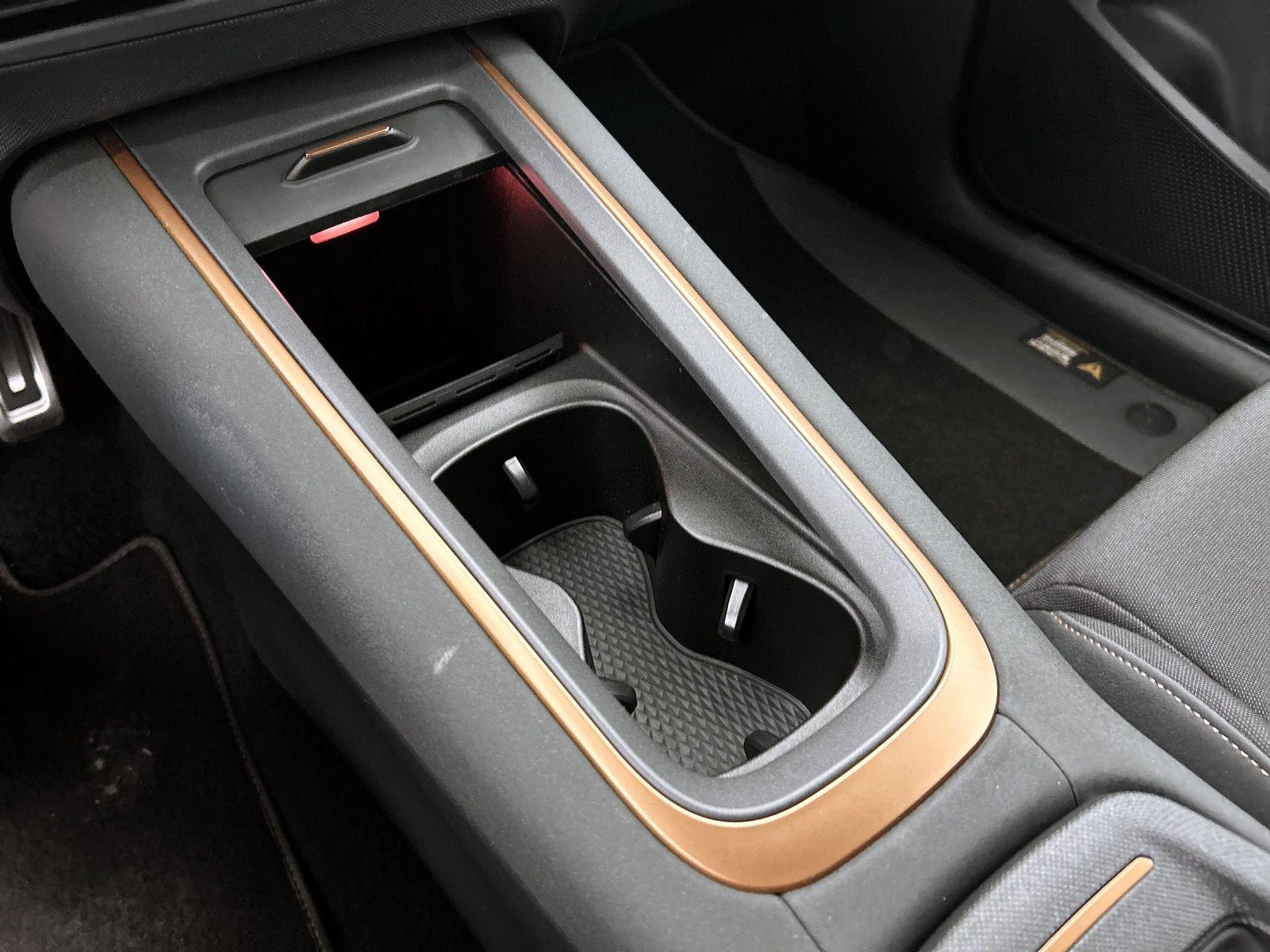 CUPRA-Born-image-28