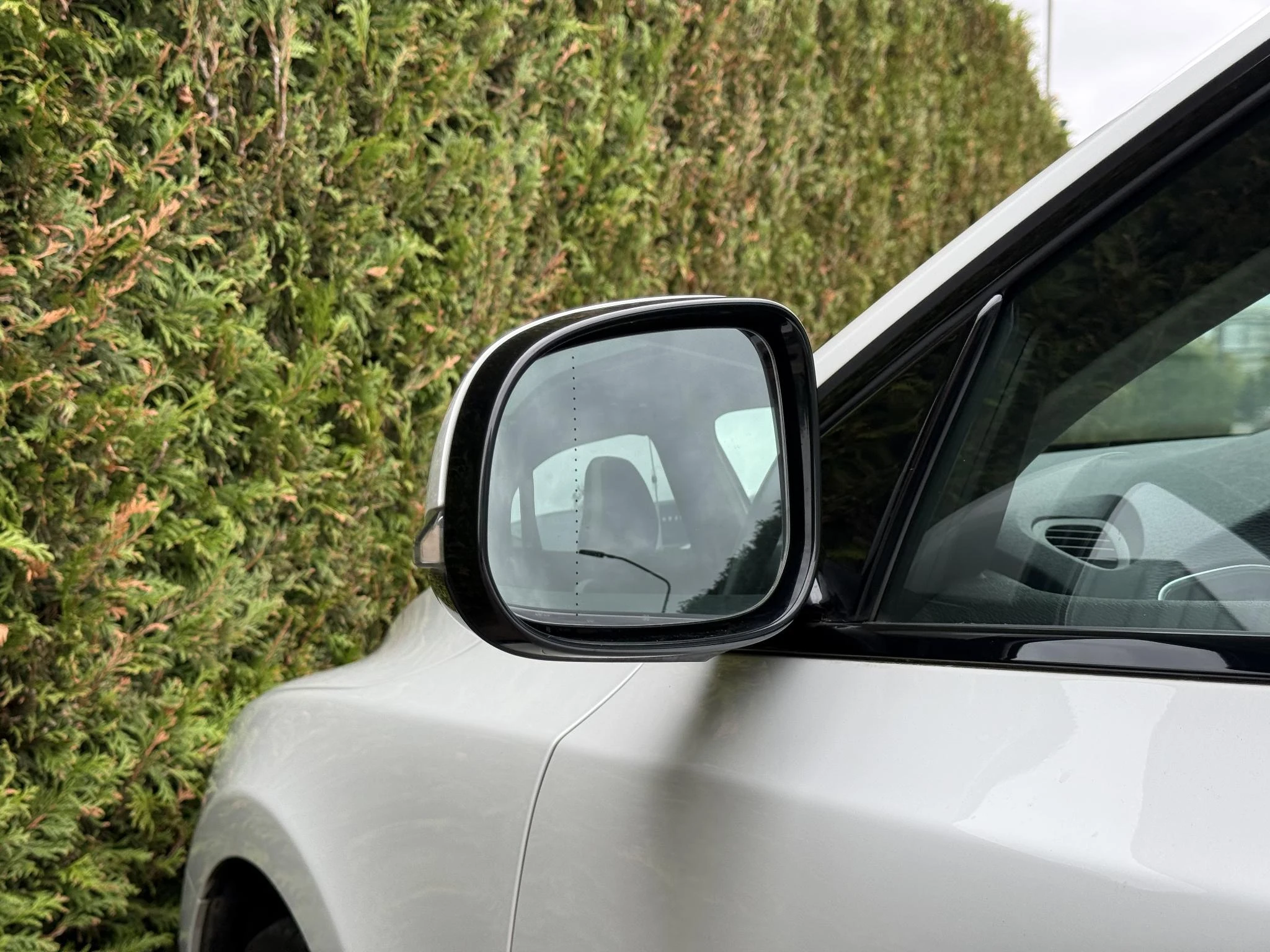 Volvo-V40-image-13