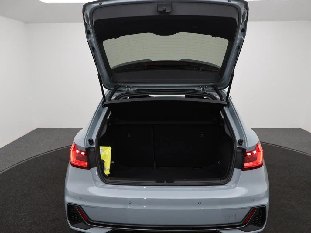 Audi-A1 Sportback-image-12