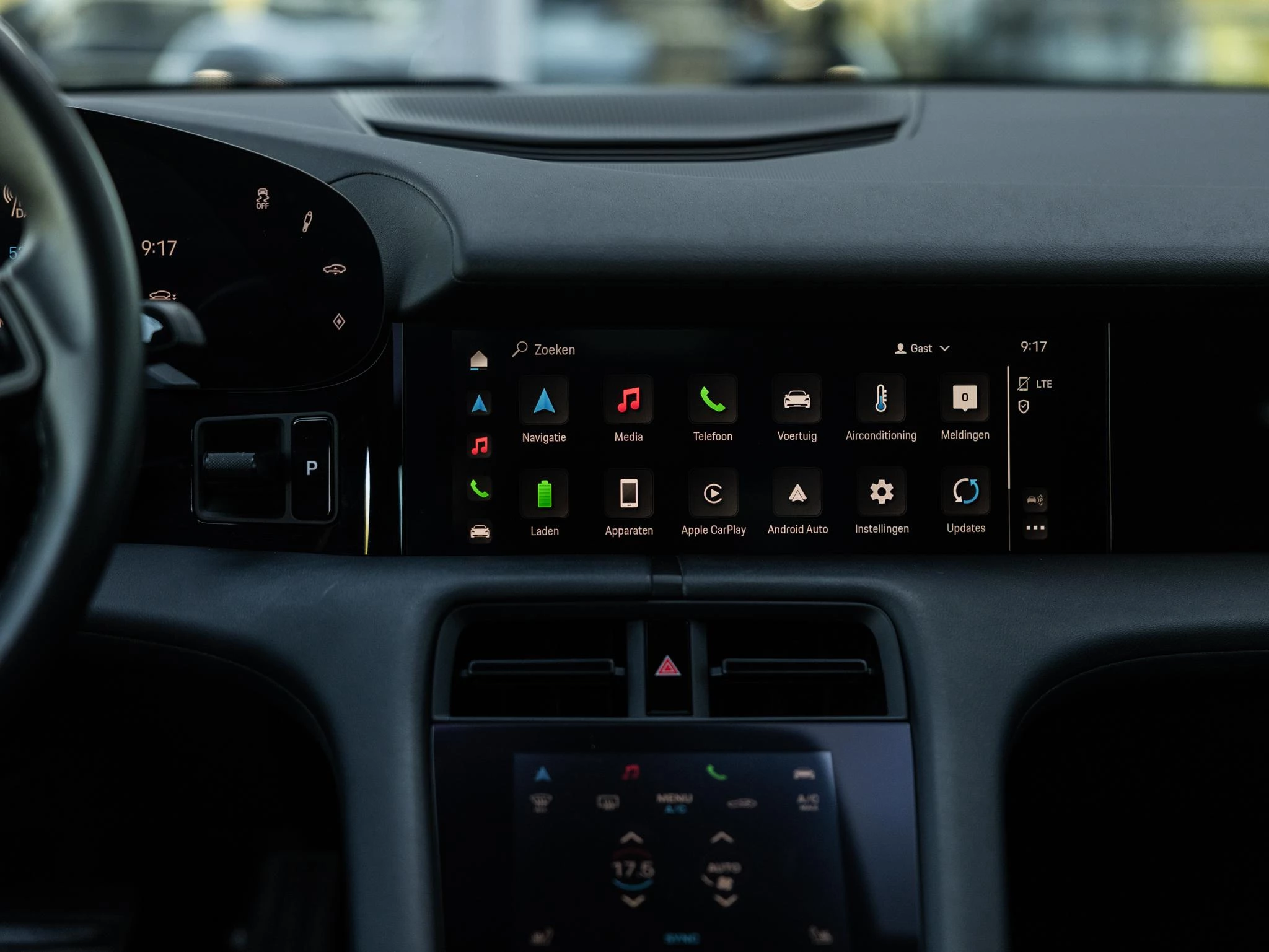 Porsche Taycan Performance 84 kWh