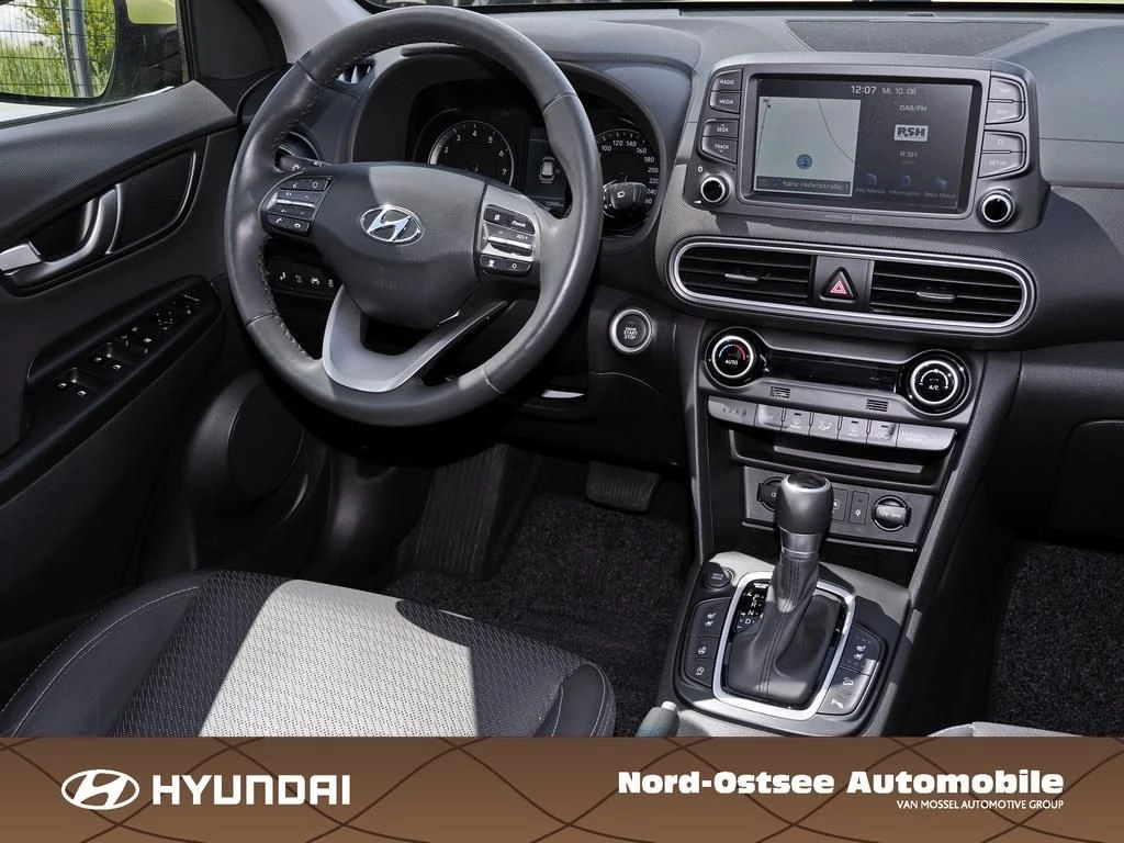 Hyundai Kona 1.6 T-GDI PREMIUM 2WD HUD TEMPO KAMERA PDC Premium