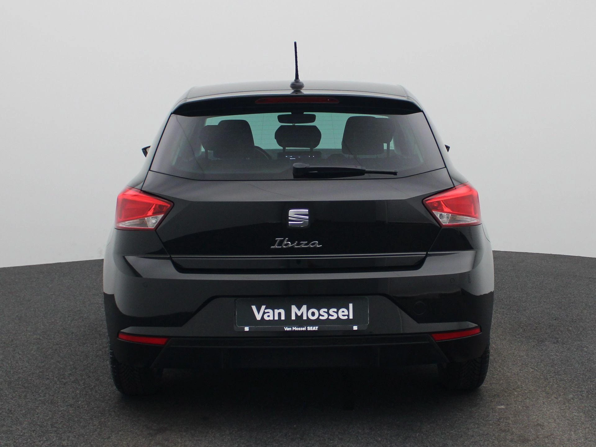 SEAT-Ibiza-image-4