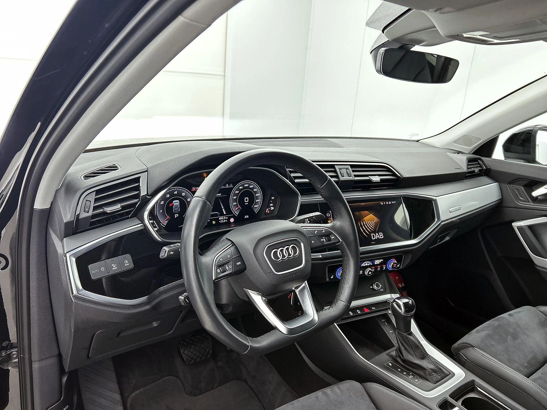 Audi Q3 35 TFSI S edition 150 PK
