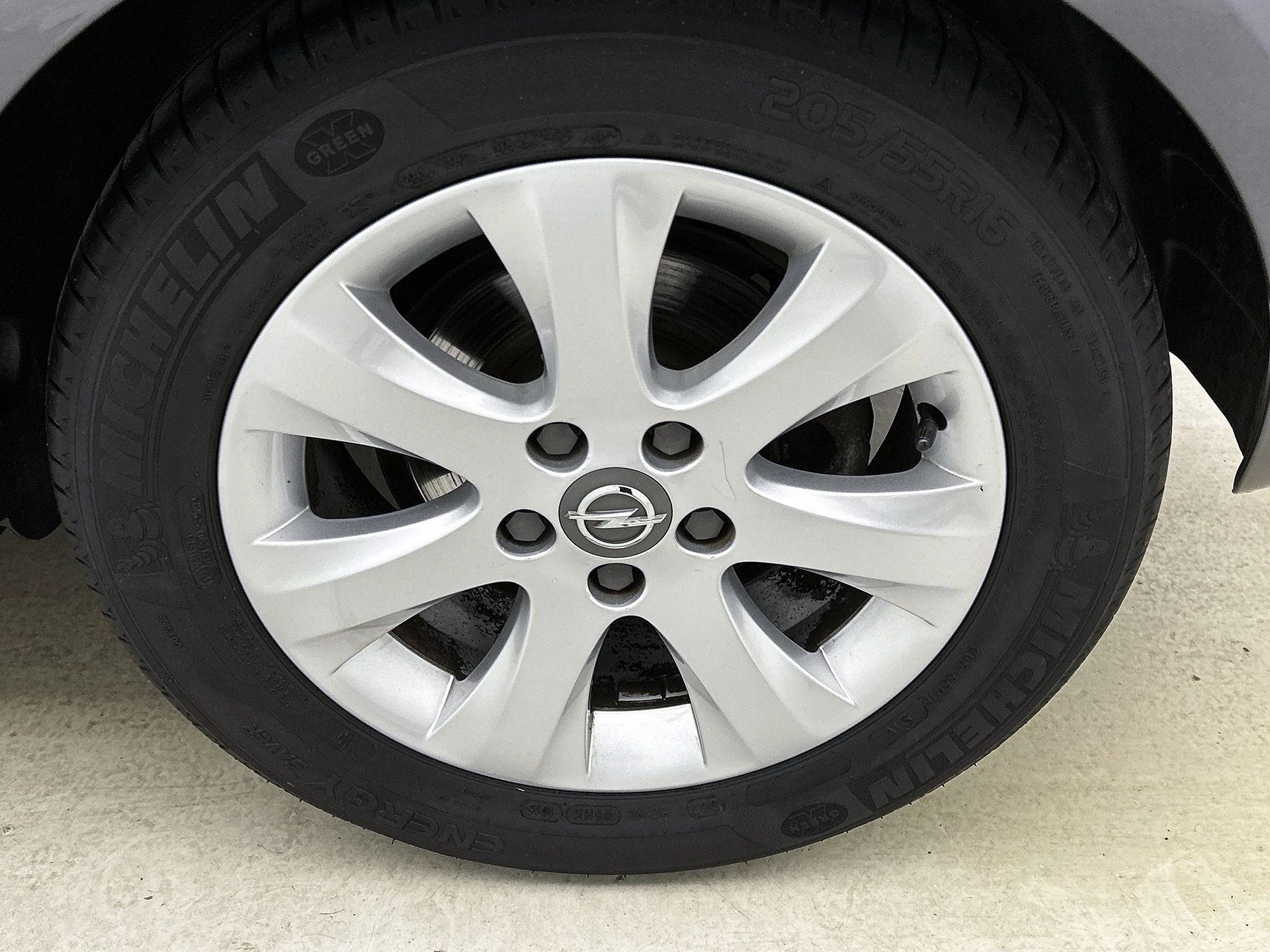 Opel-Meriva-image-28