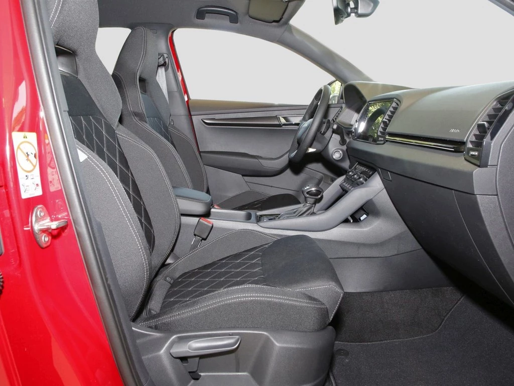 Škoda Karoq Sportline 2.0 TSI UPE 55.100 4x4 Familie