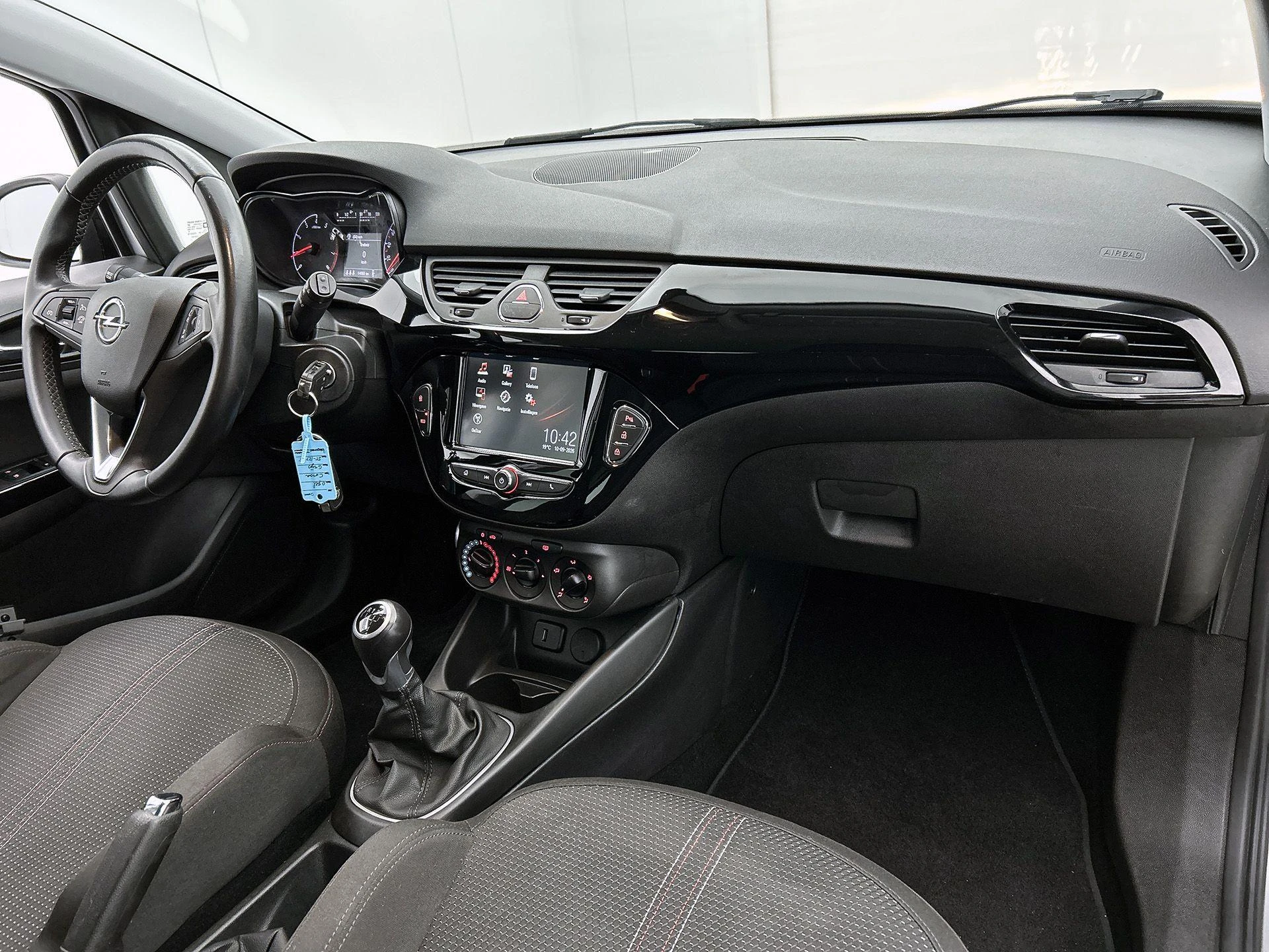 Opel-Corsa-image-10