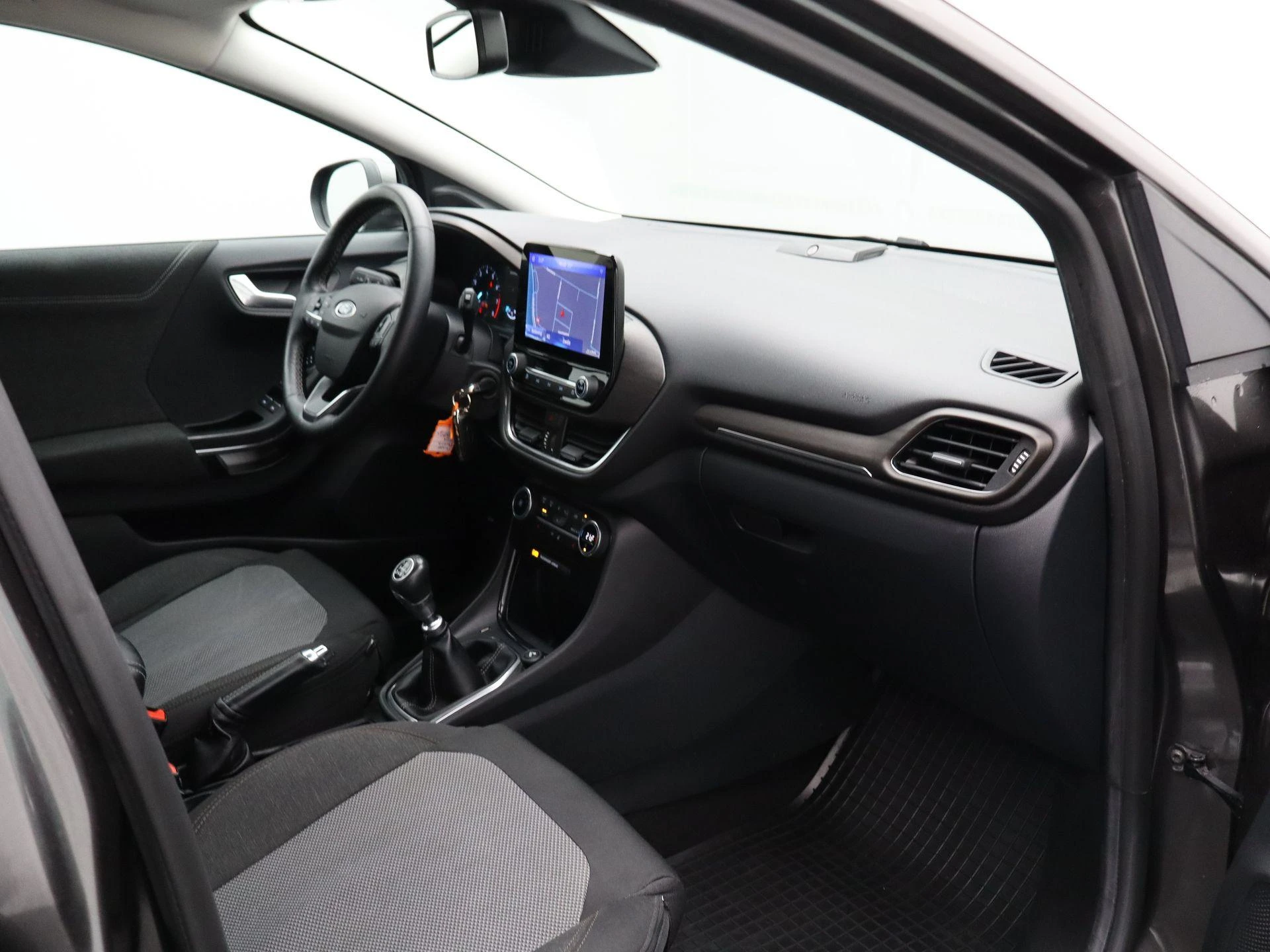 Ford-Puma-image-30