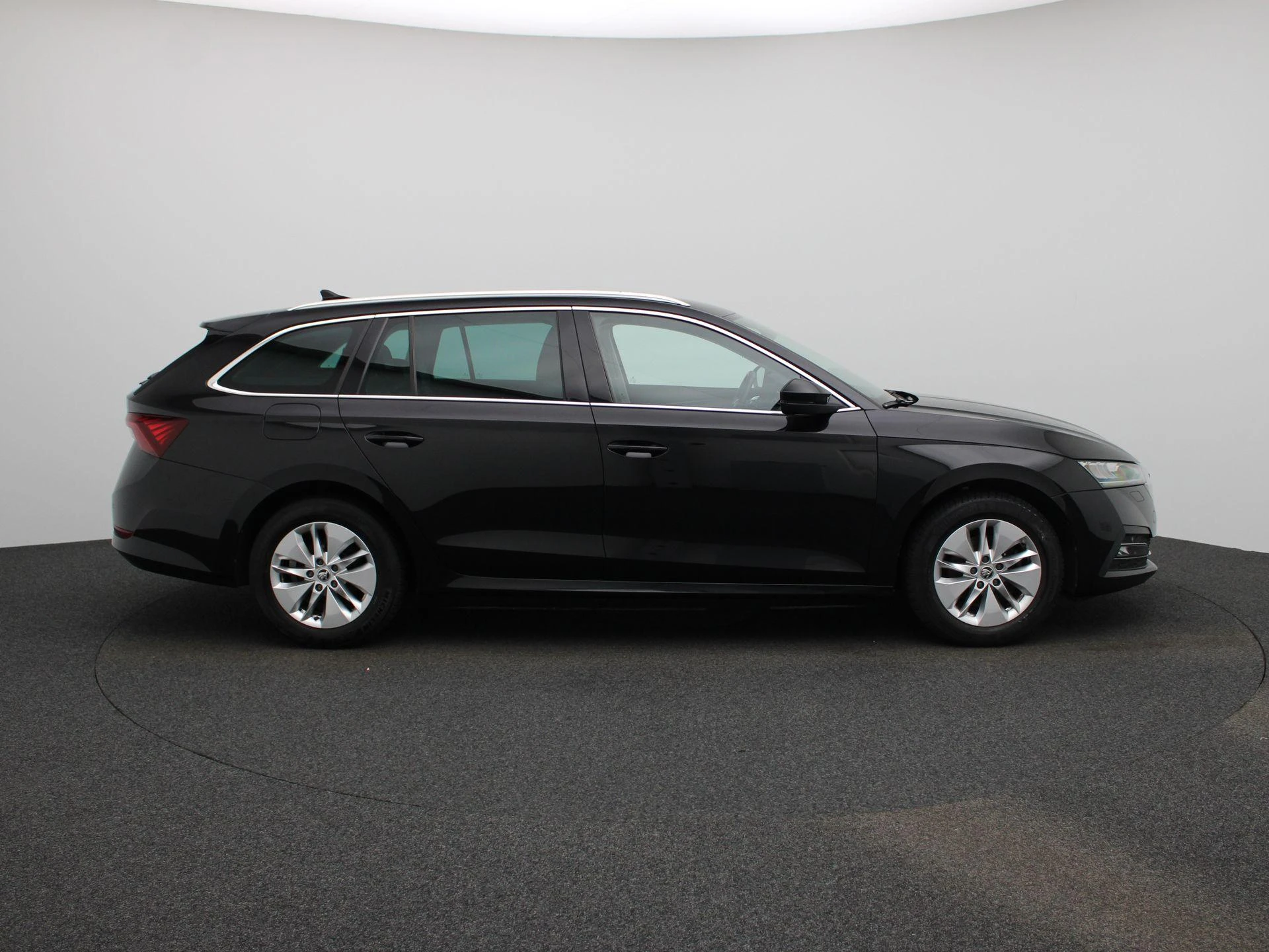 Škoda-Octavia-image-5