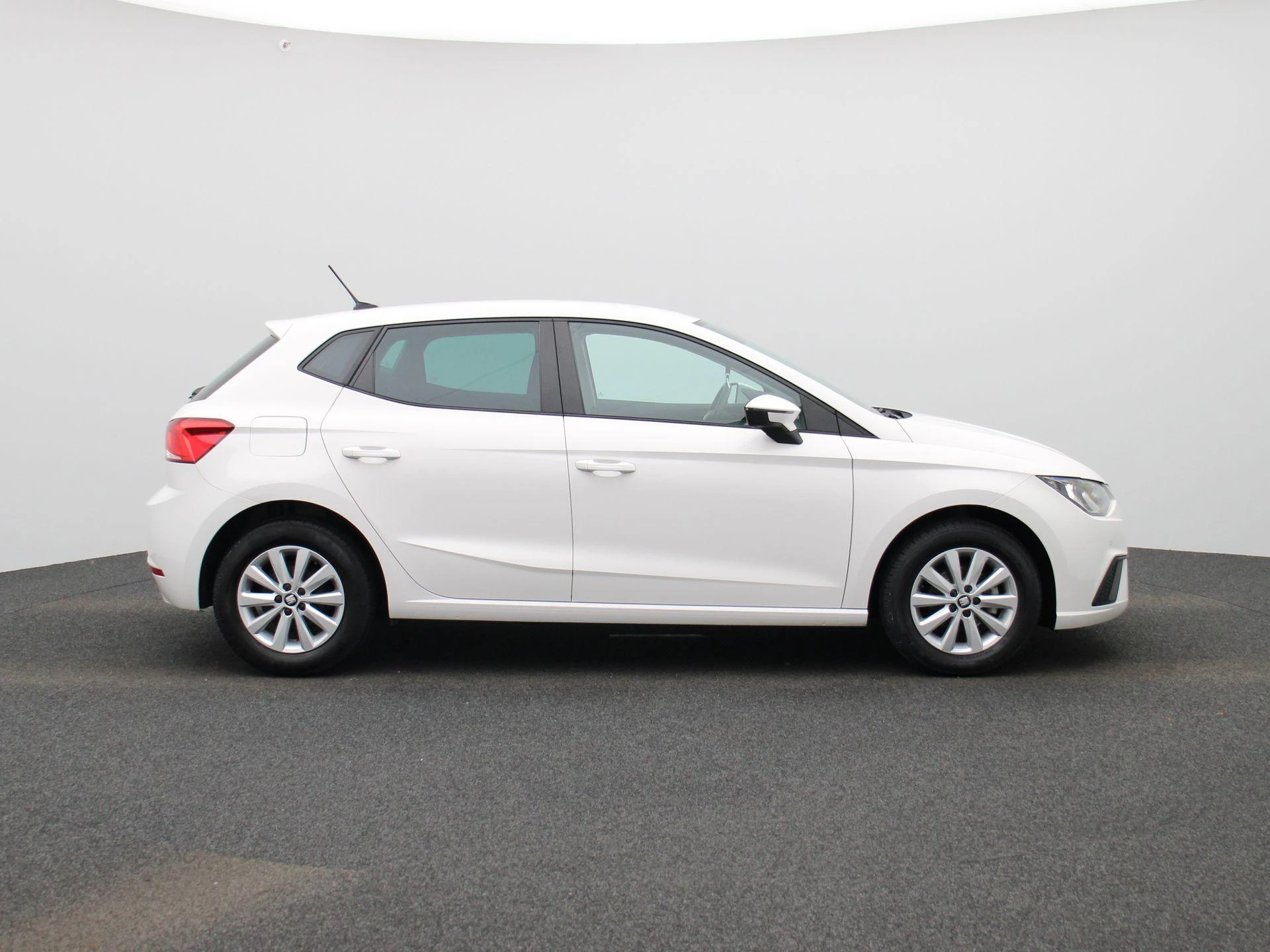 SEAT-Ibiza-image-5