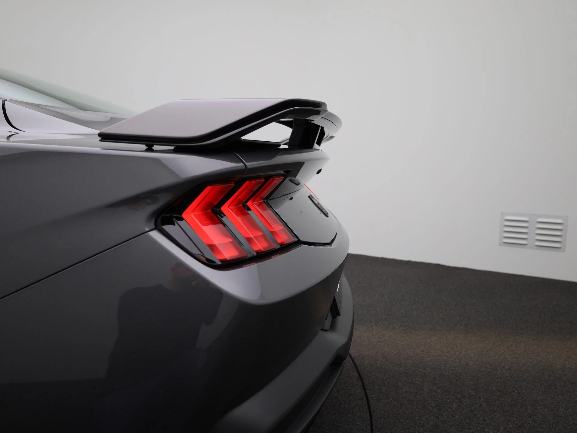 Ford Mustang 5.0i V8 Aut. Dark Horse