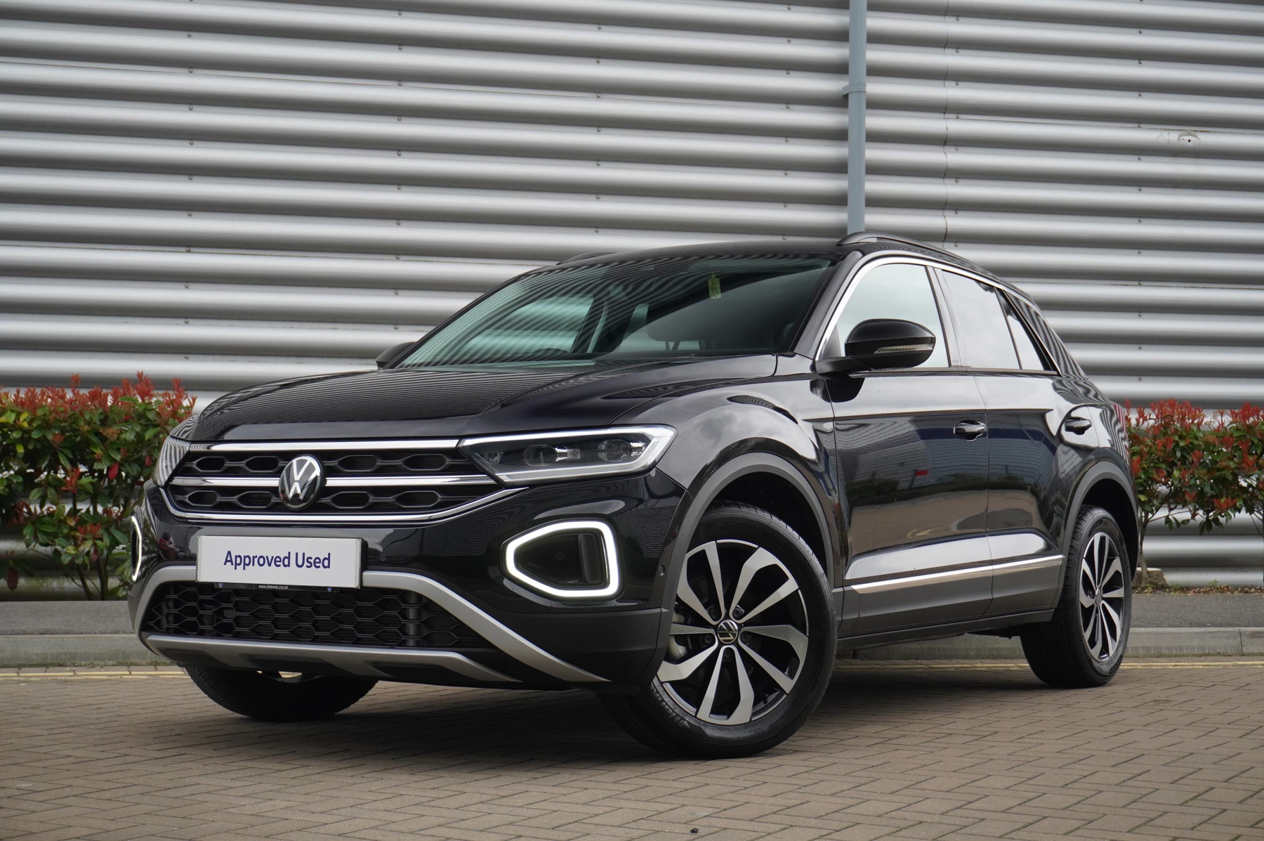 Volkswagen-T-Roc-image-19