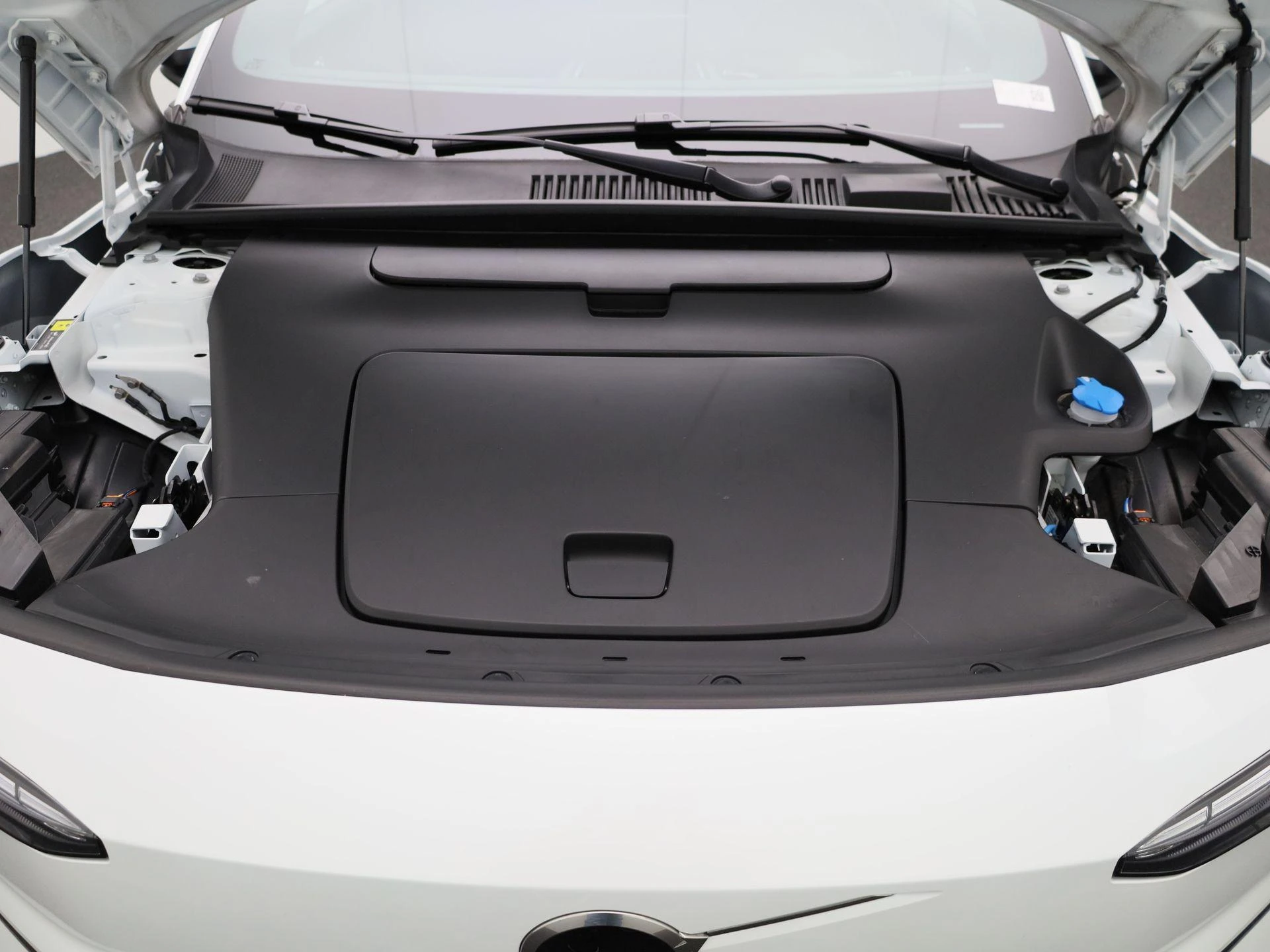 Volvo-EX30-image-29
