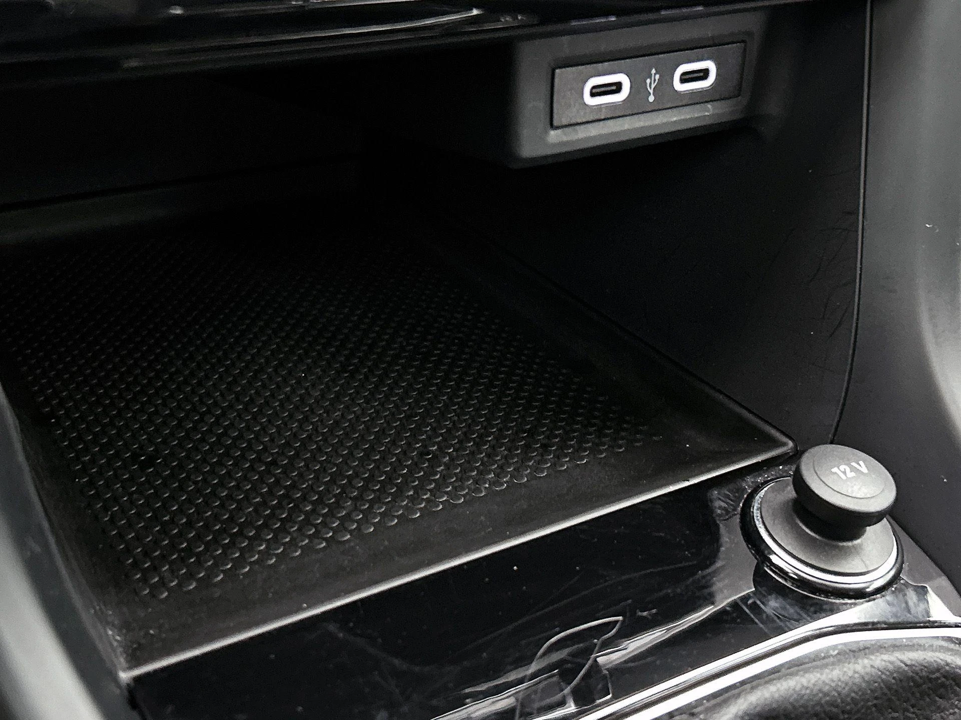 Volkswagen-T-Cross-image-29