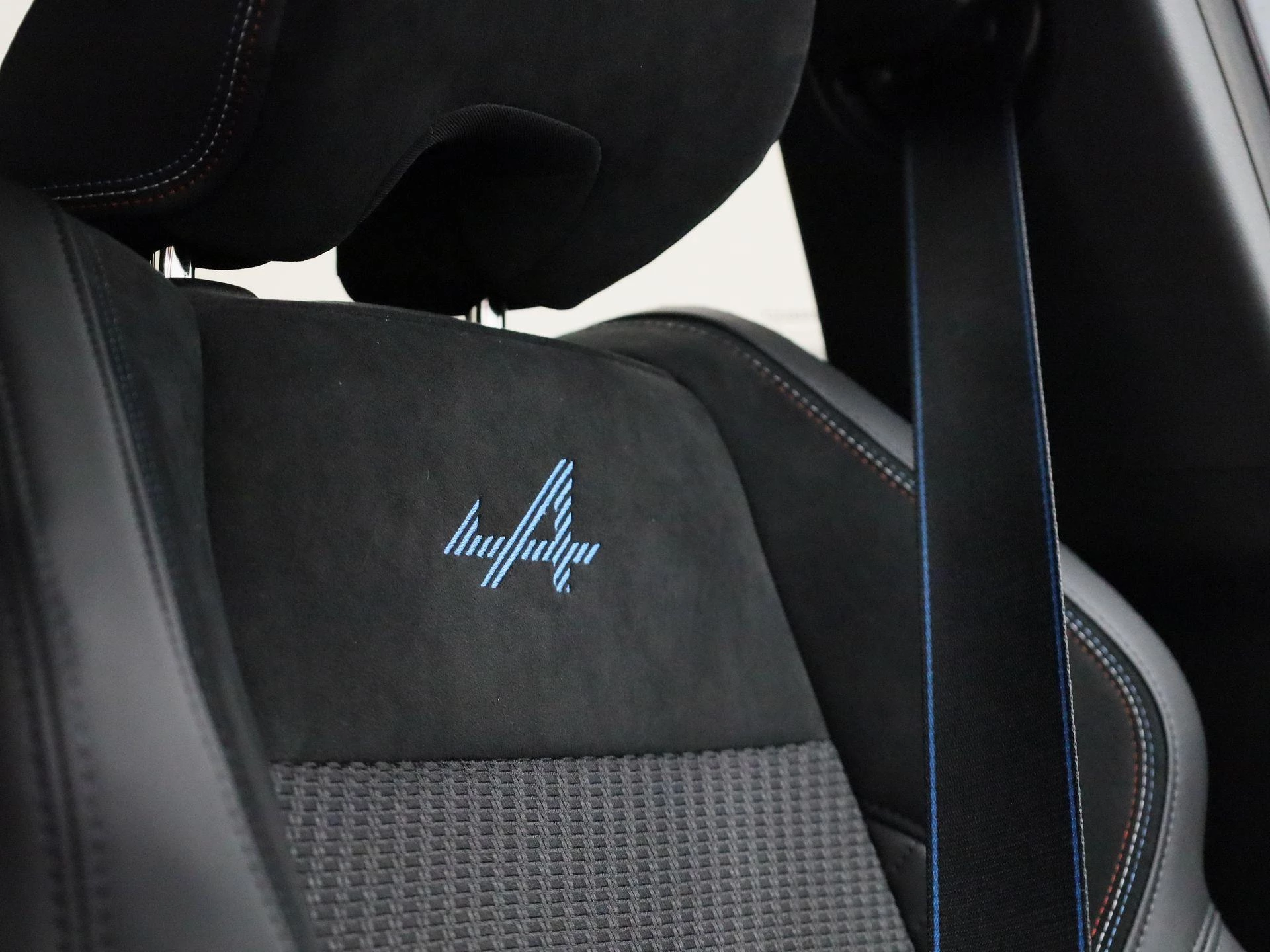 Renault Austral 1.2 E-Tech full hybrid 200 esprit Alpine