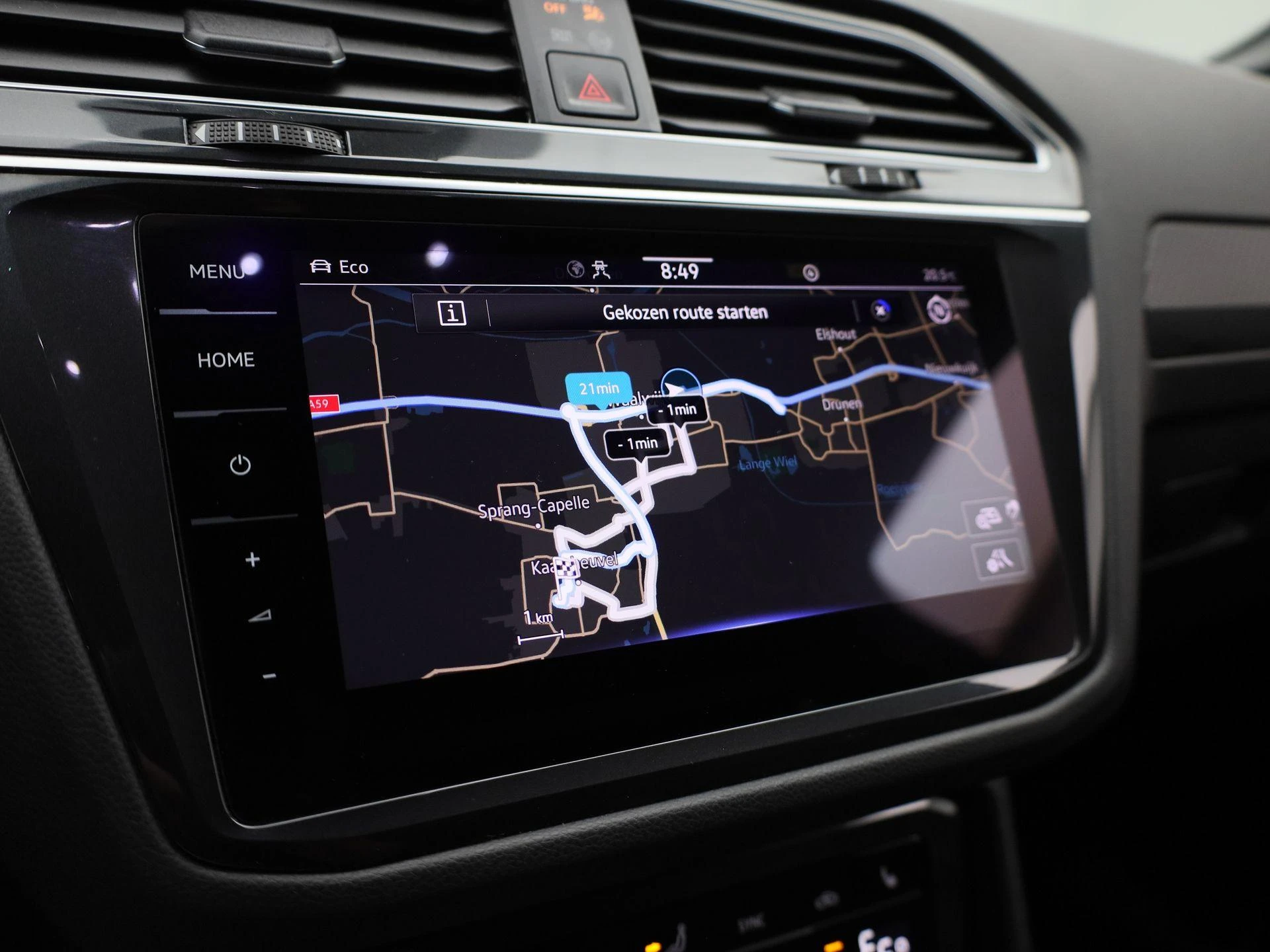 Volkswagen-Tiguan-image-26
