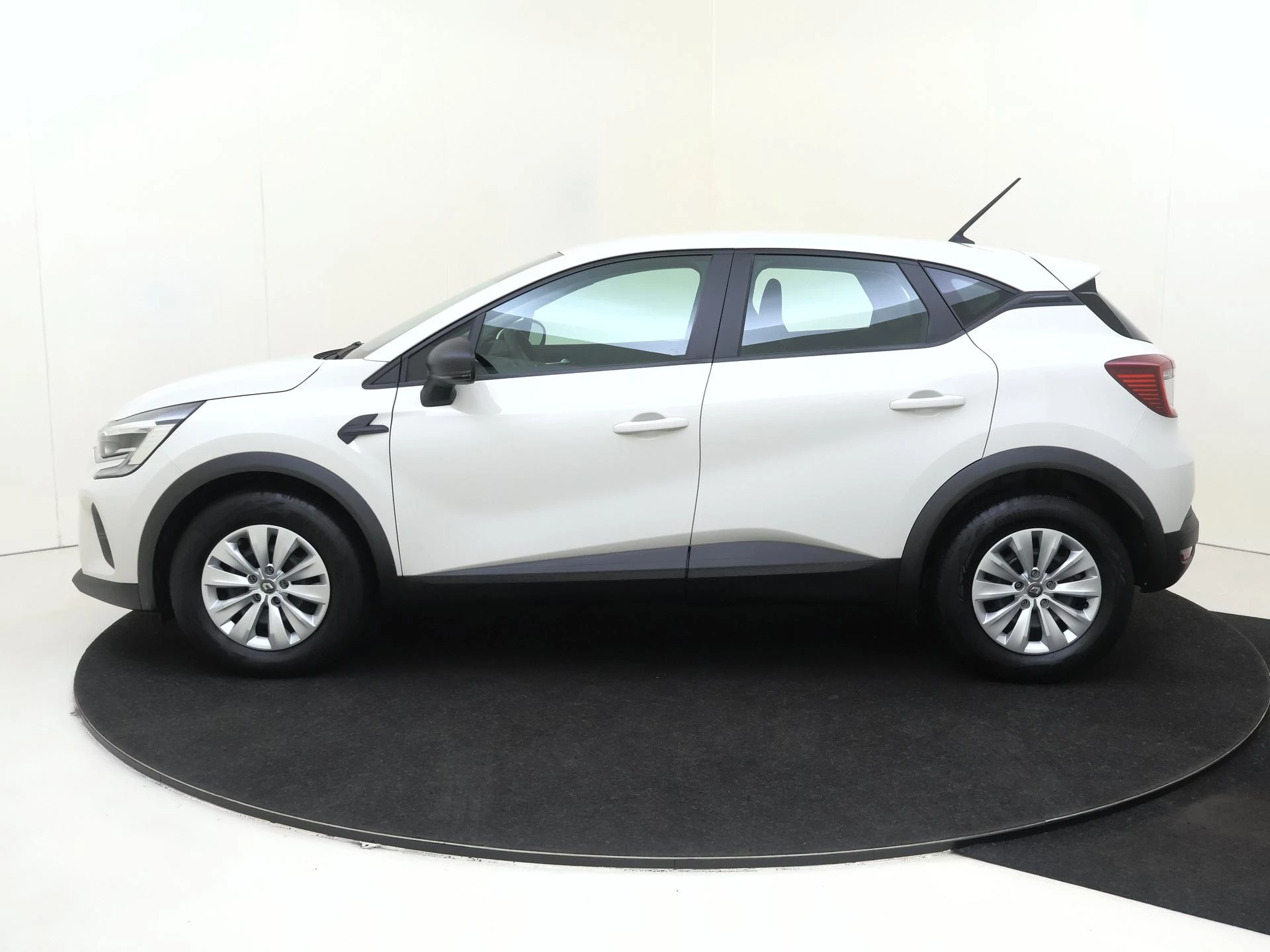 Renault-Captur-image-7