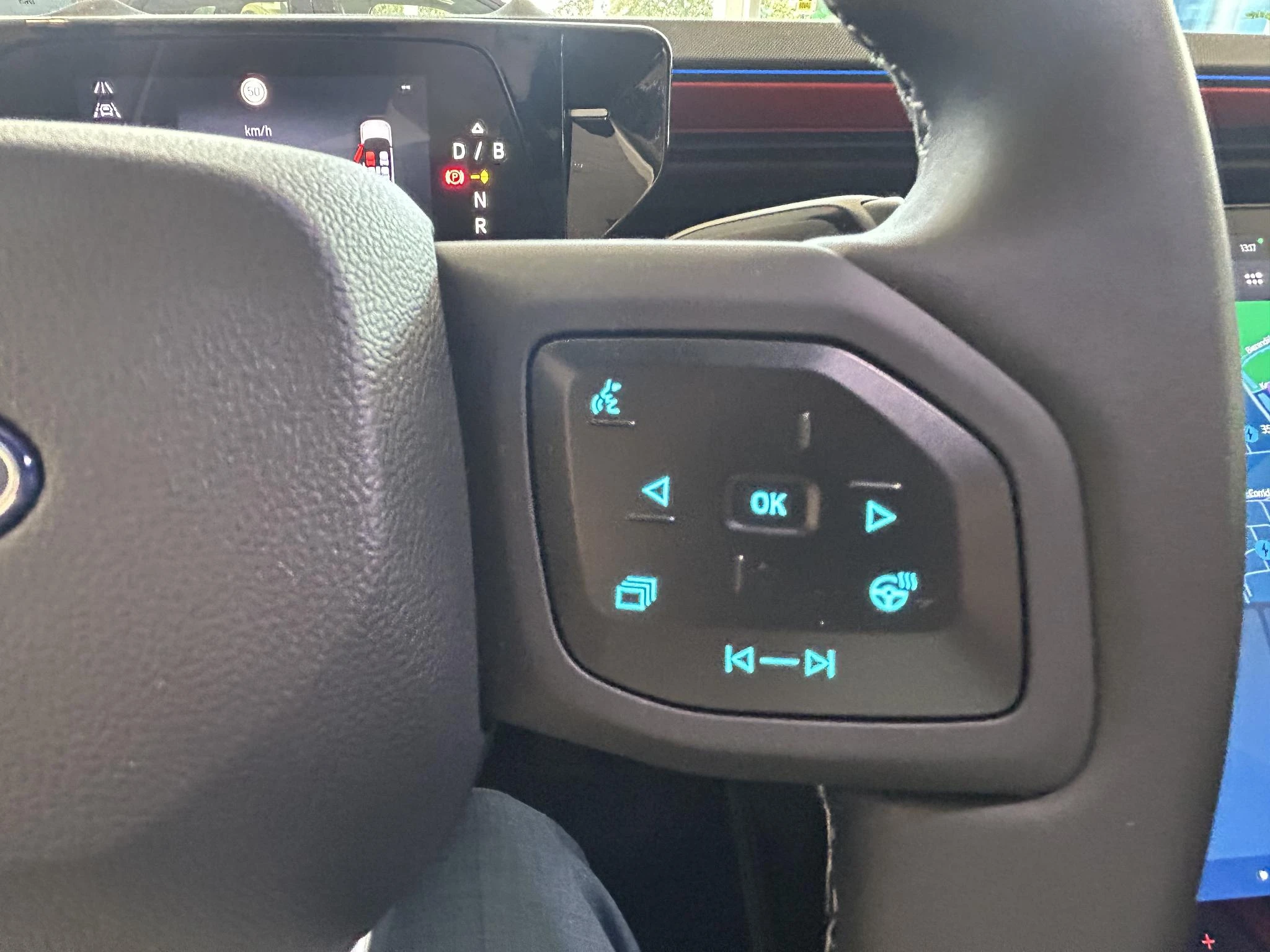 Ford-Explorer-image-14