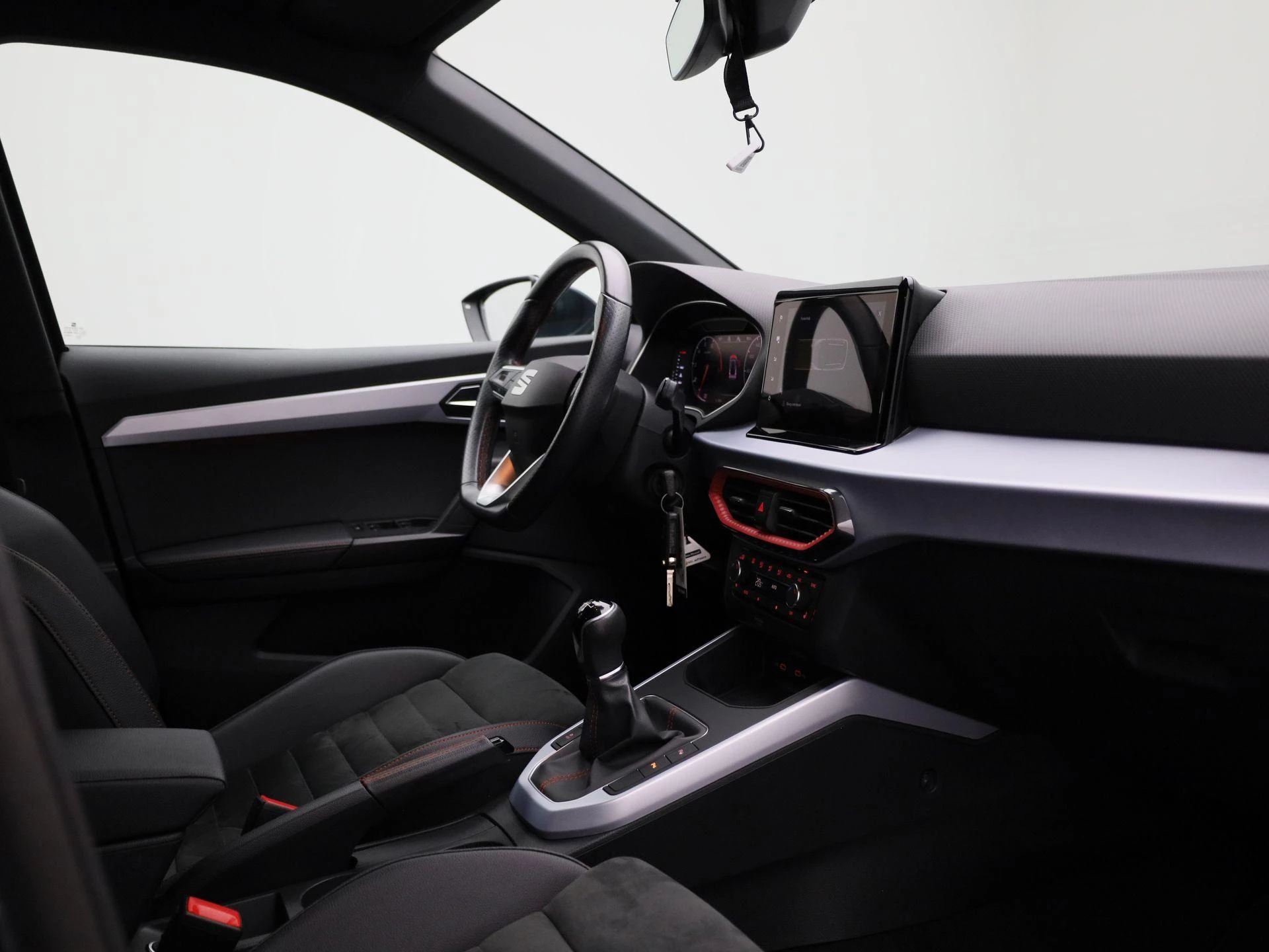 SEAT Arona 1.0 TSI FR Business Intense