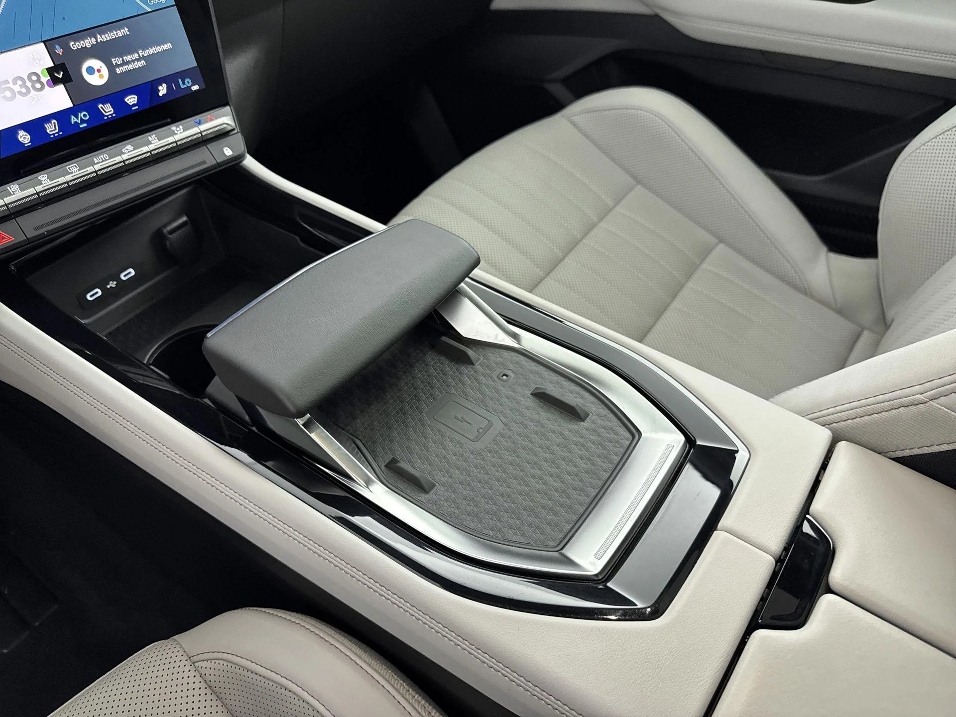 Renault Espace E-Tech full hybrid 200Pk iconic 7p.