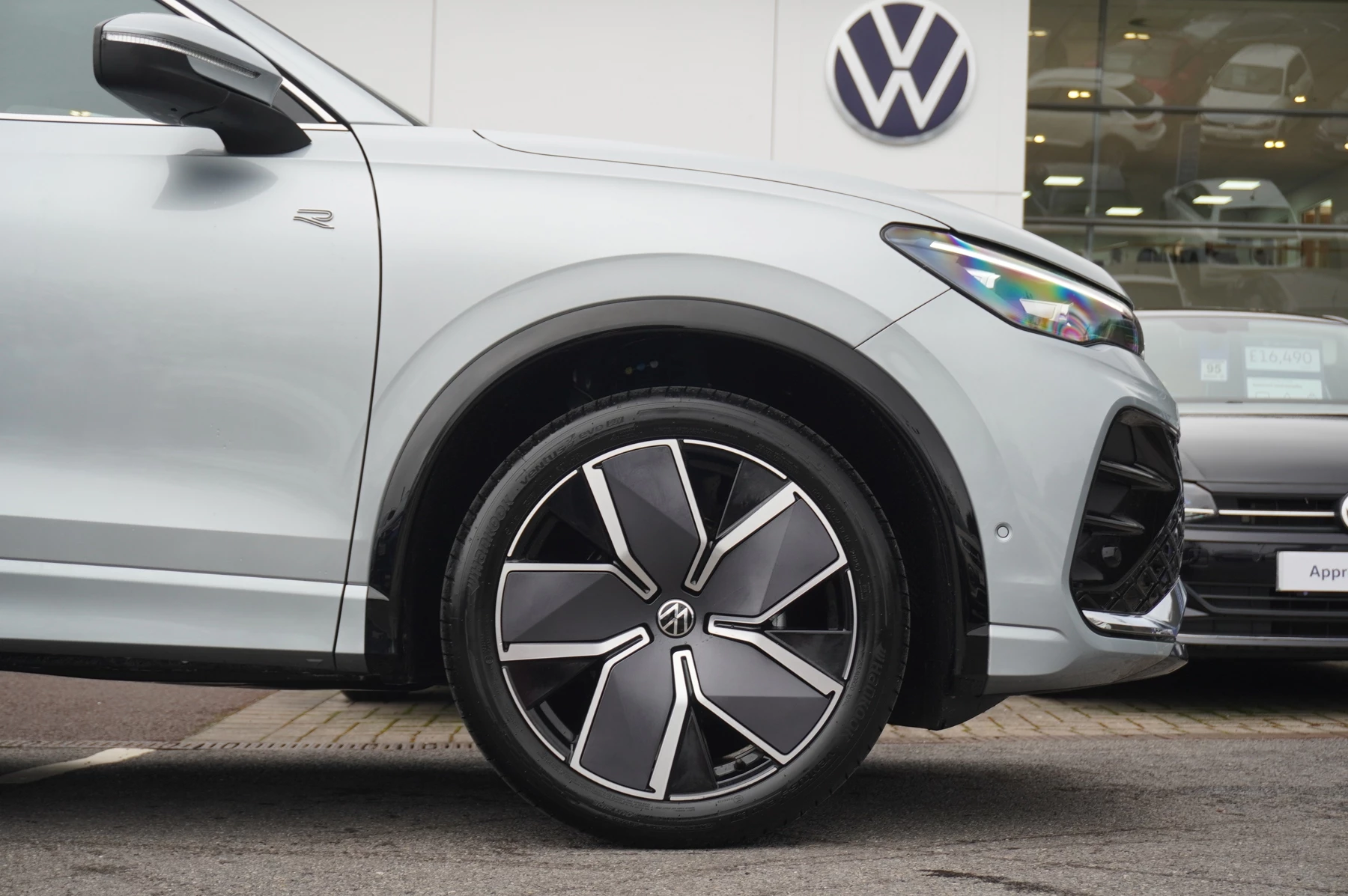 Volkswagen Tiguan 1.5 eTSI 150 R-Line 5dr DSG