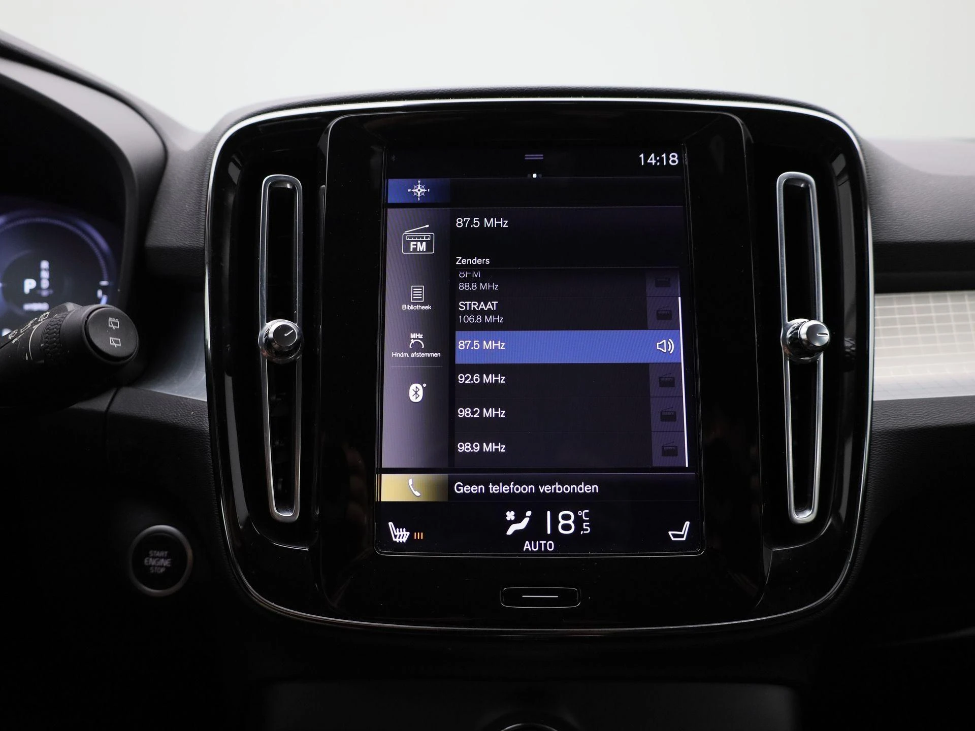 Volvo-XC40-image-25