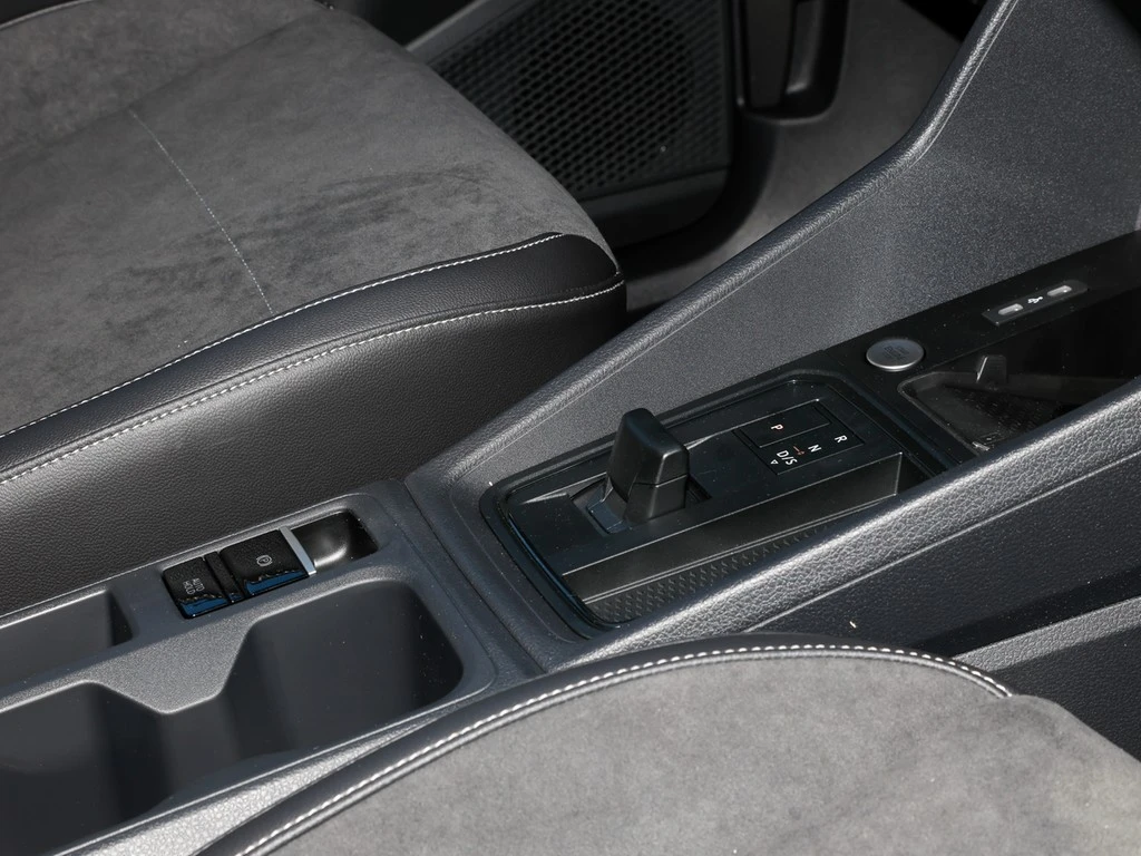 Volkswagen-Caddy-image-8