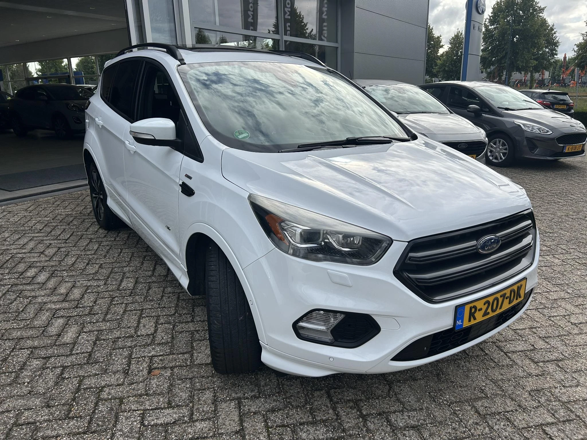 Ford-Kuga-image-6