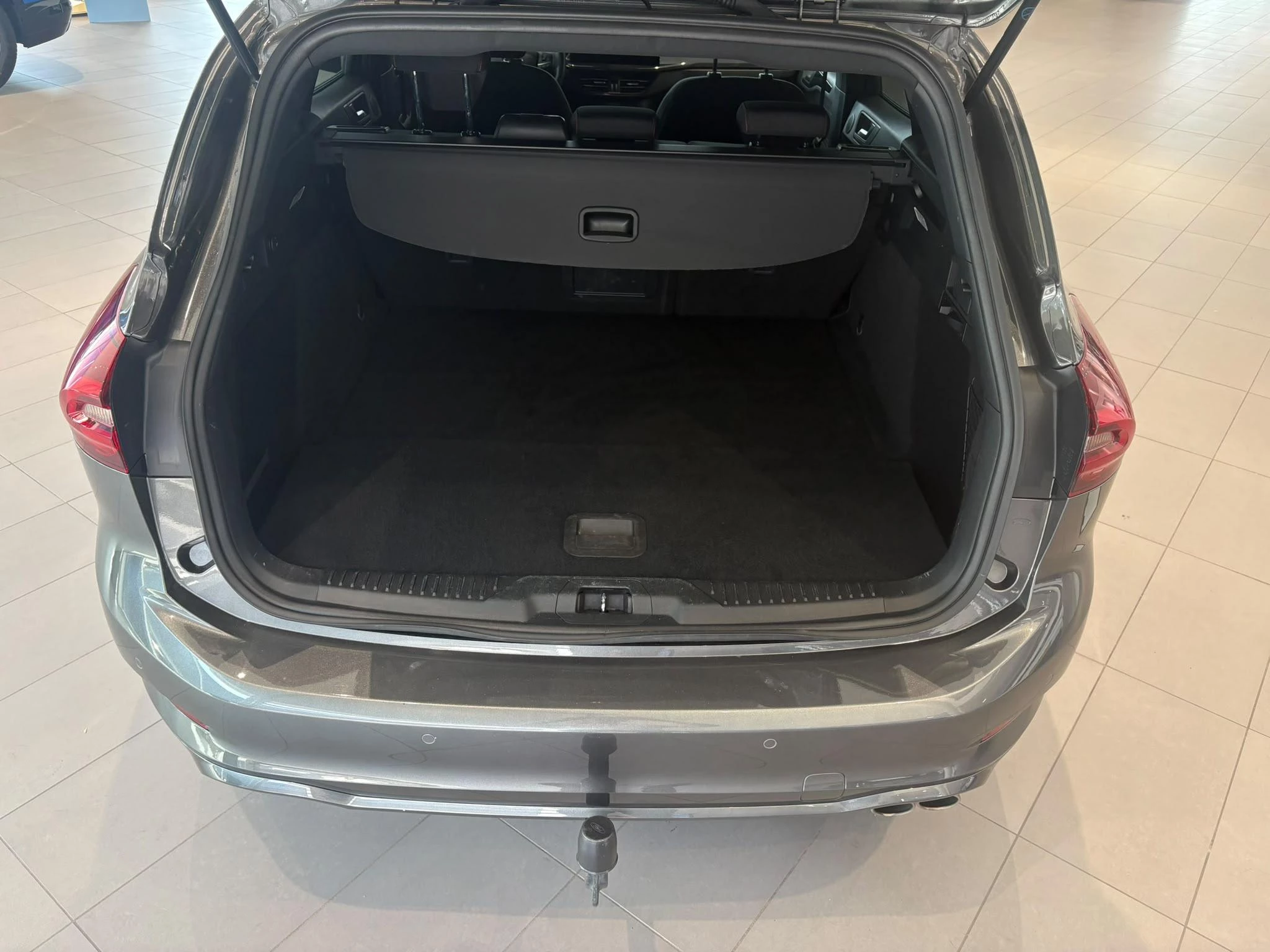 Ford Focus Wagon 1.0 EcoBoost Hybrid ST Line X