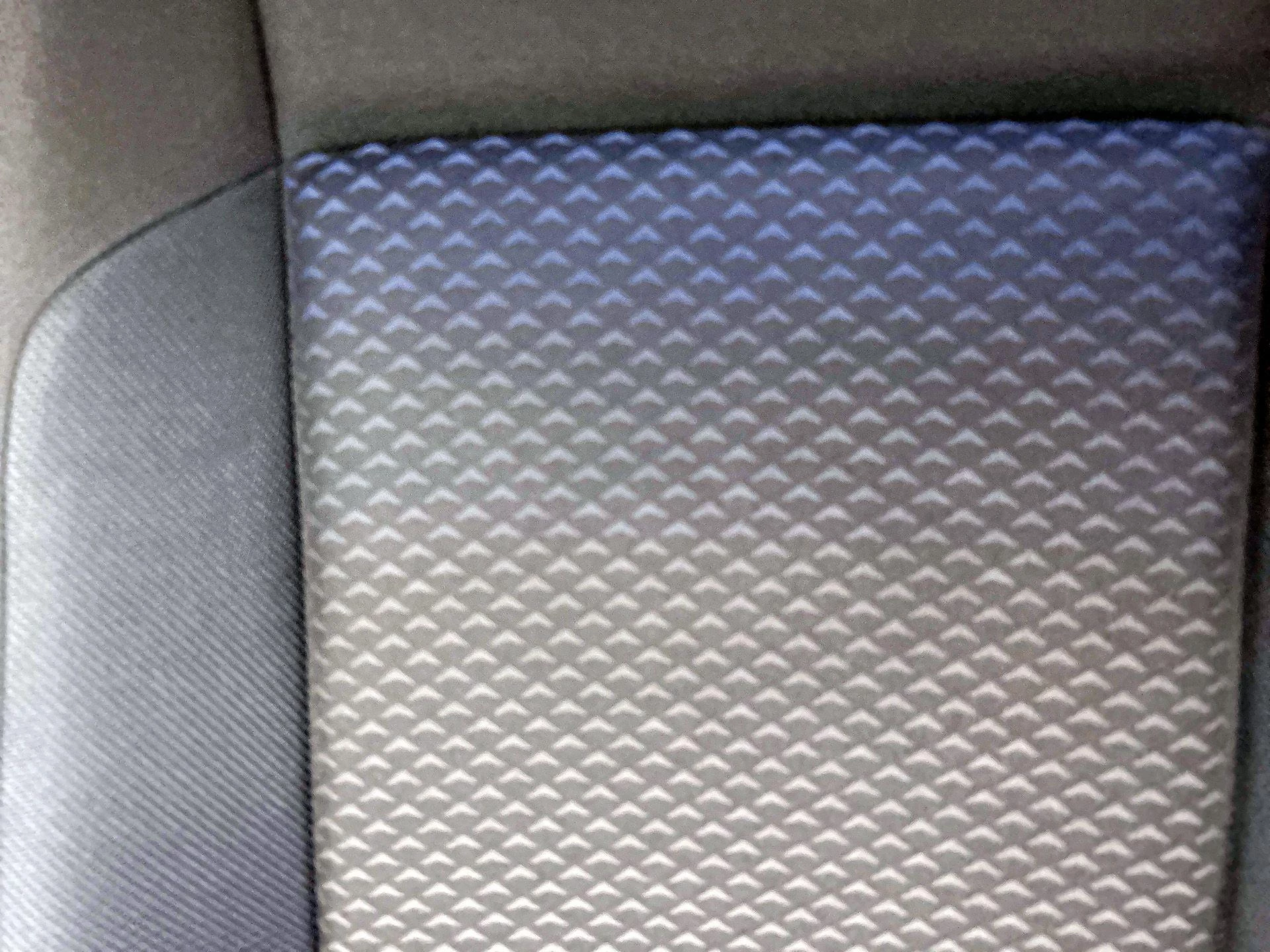 Volkswagen-T-Cross-image-16