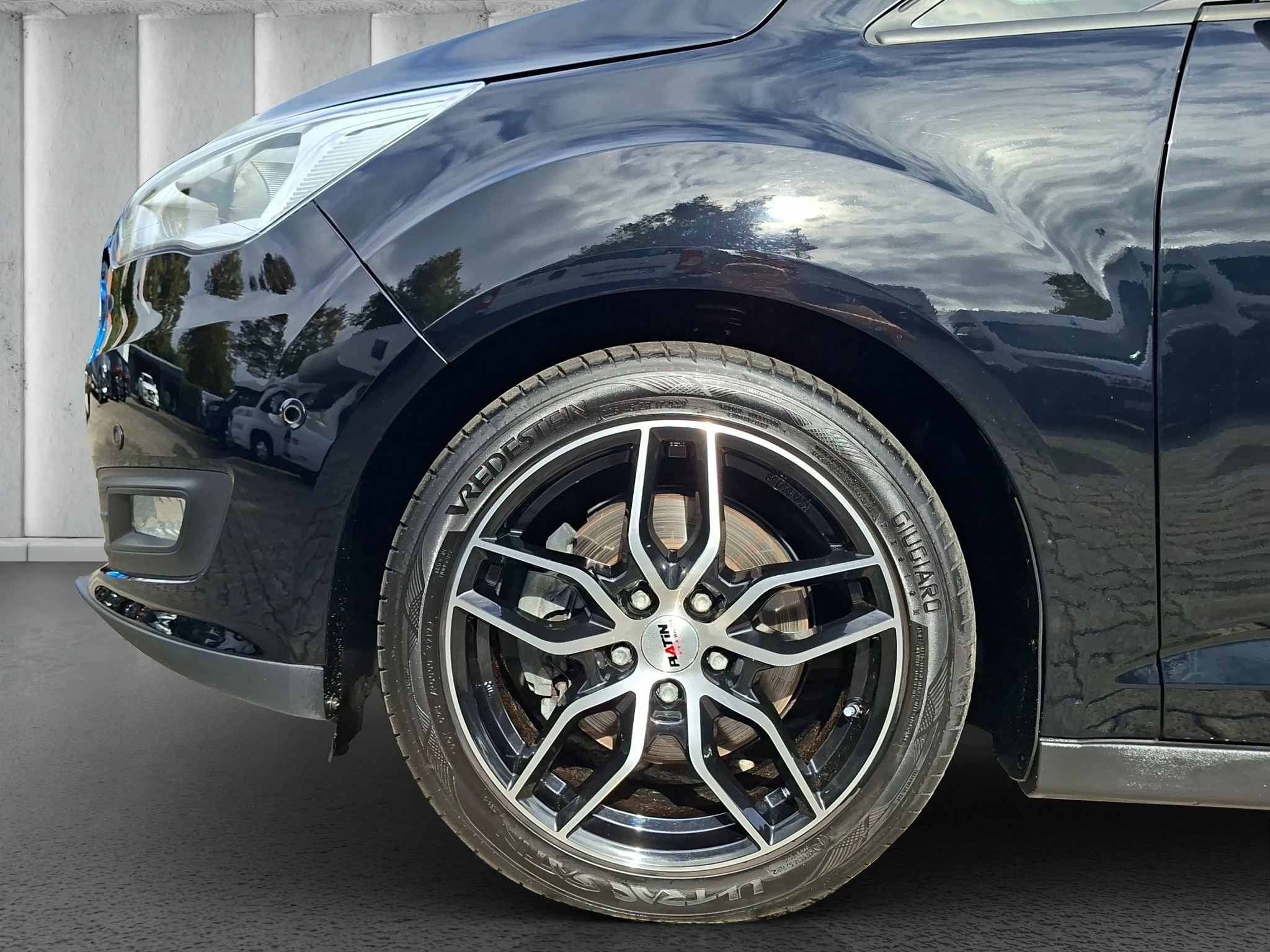 Ford-C-MAX-image-8