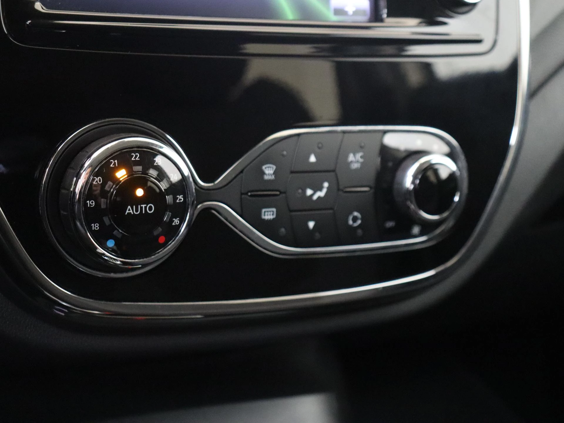 Renault-Captur-image-18