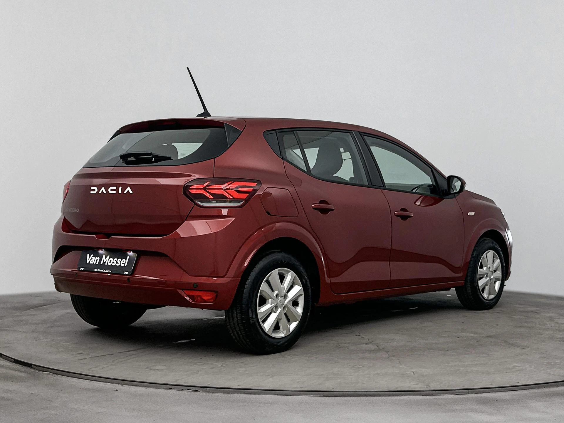 Dacia-Sandero-image-3