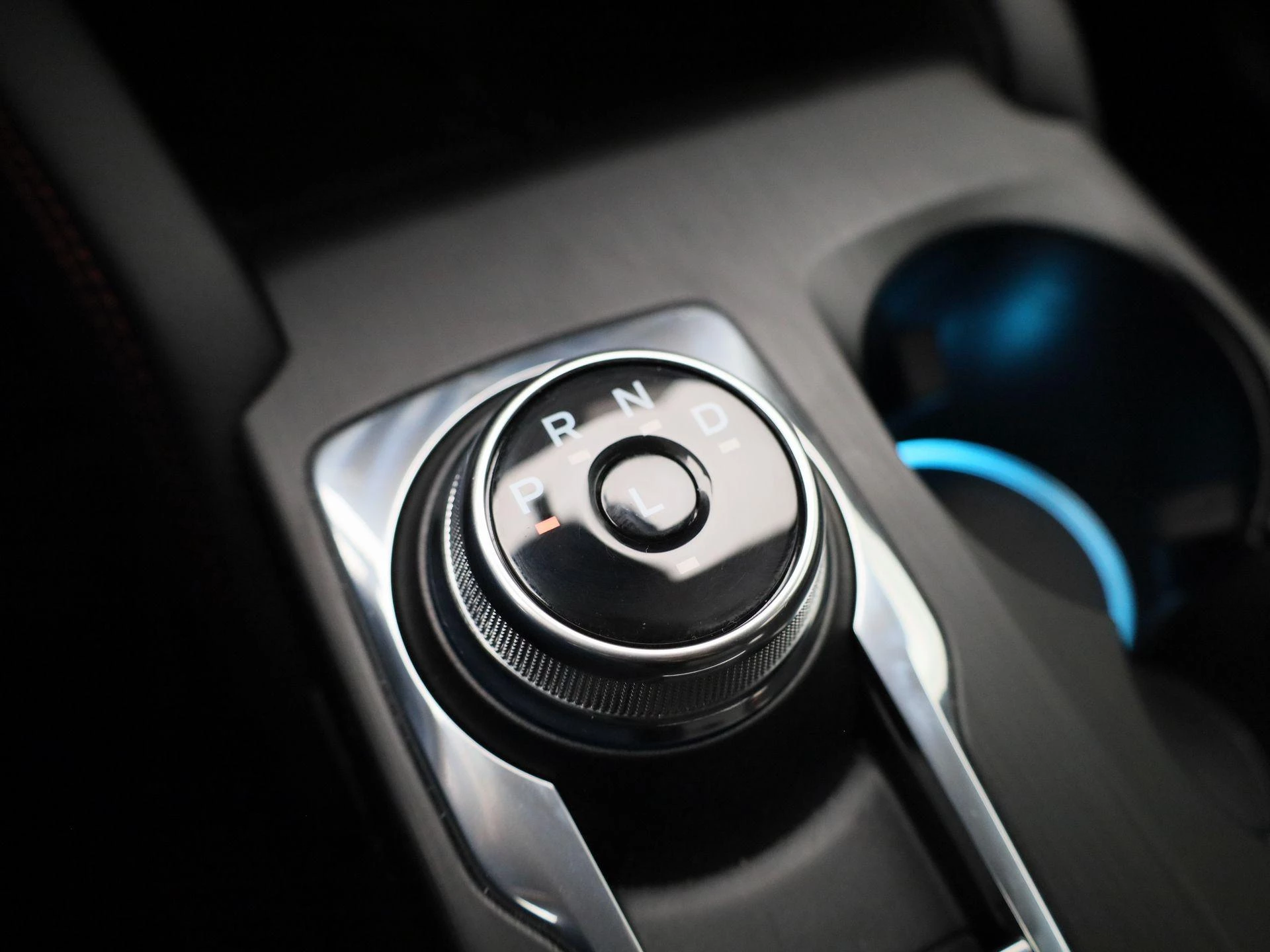 Ford-Kuga-image-28