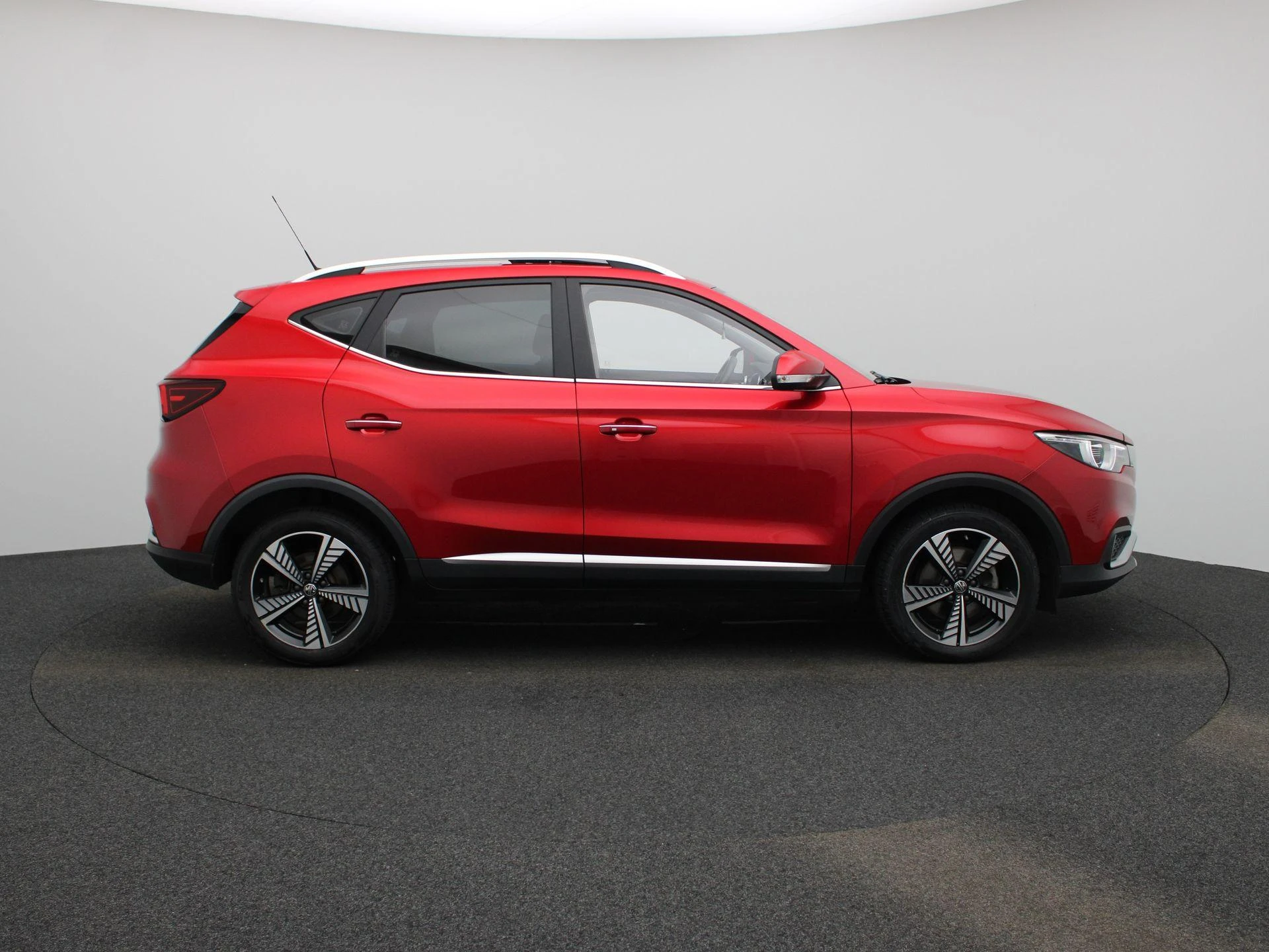 MG-ZS EV-image-5