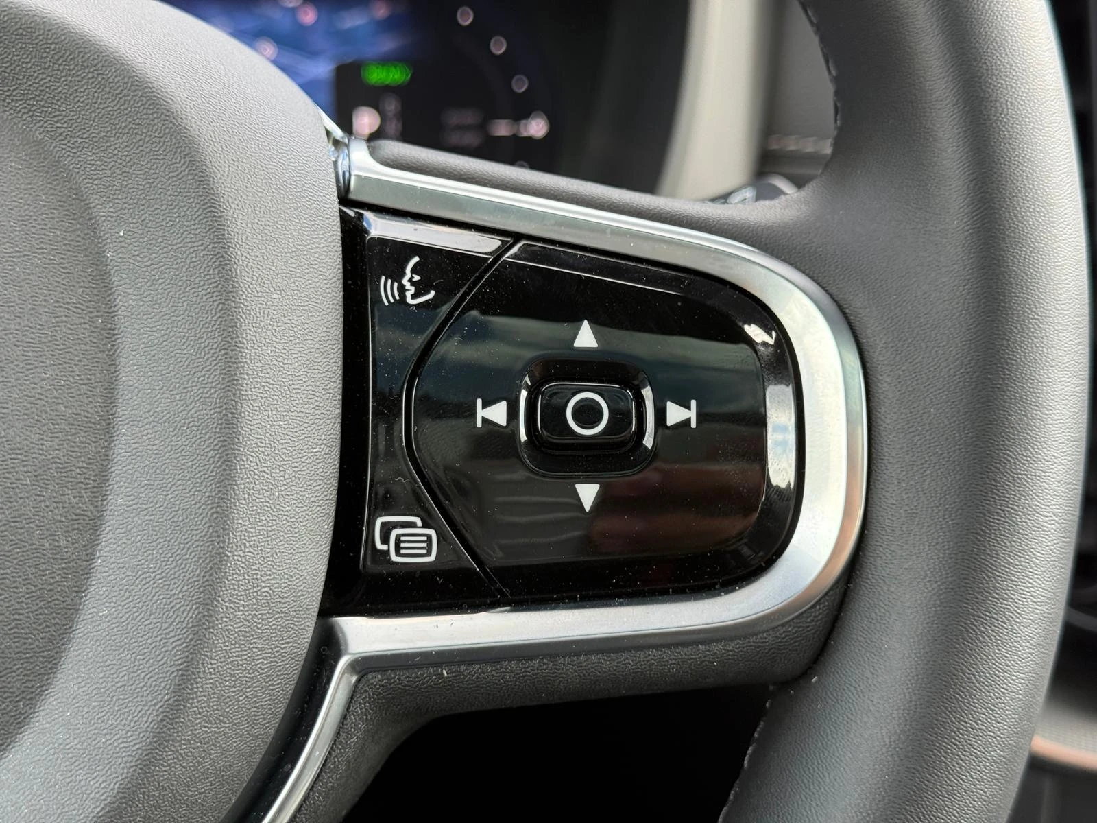 Volvo-XC60-image-23
