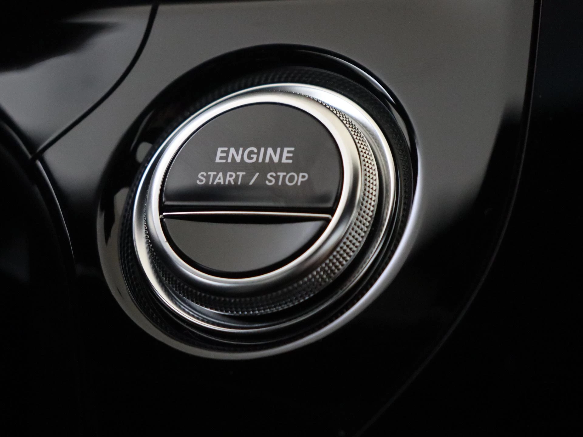 Mercedes-Benz-E-Klasse-image-20