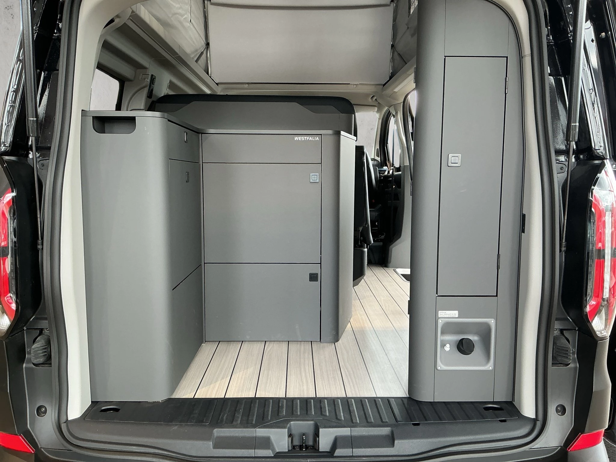 Ford-Nugget-image-17