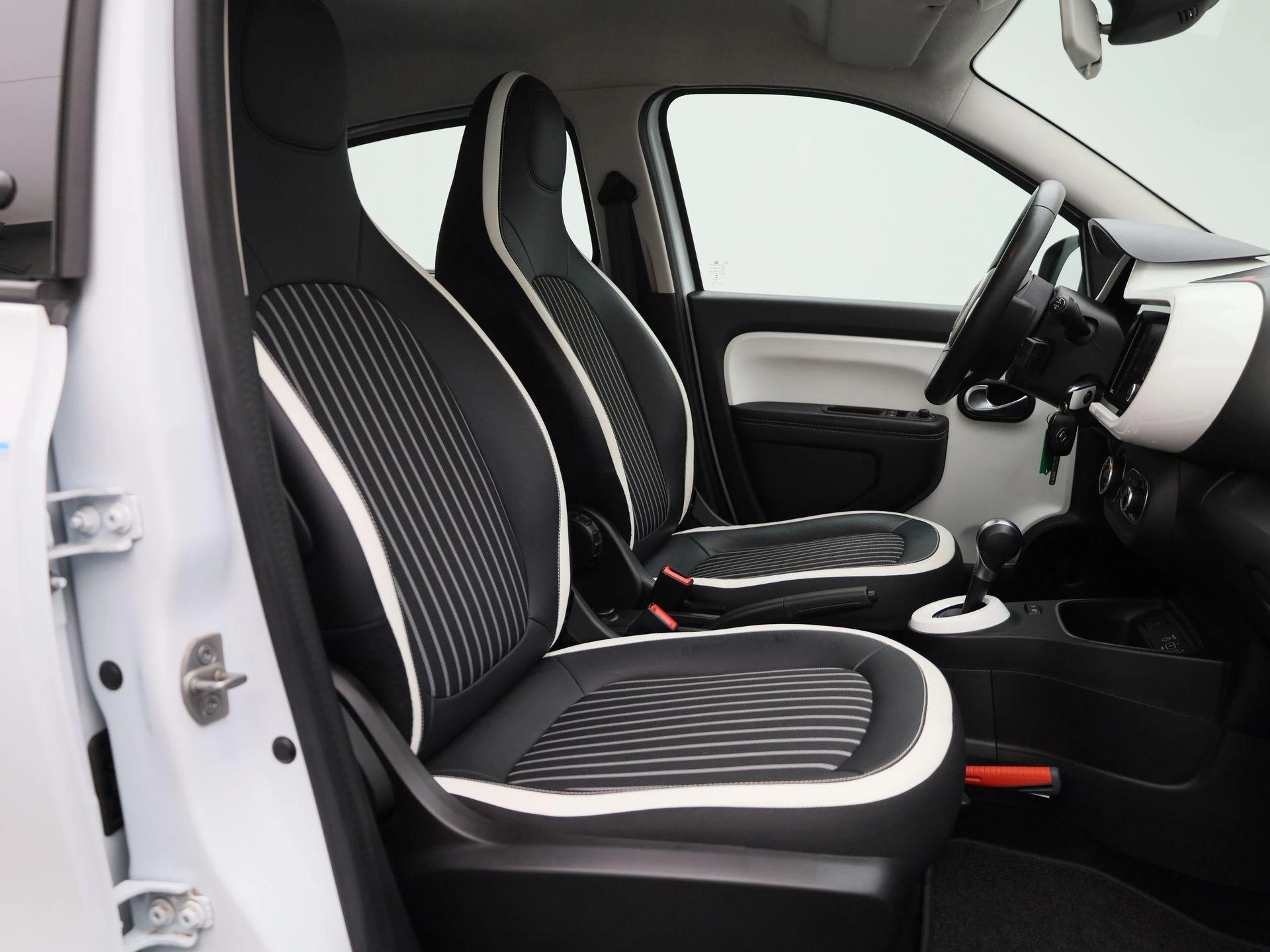 Renault Twingo Z.E. R80 Intens