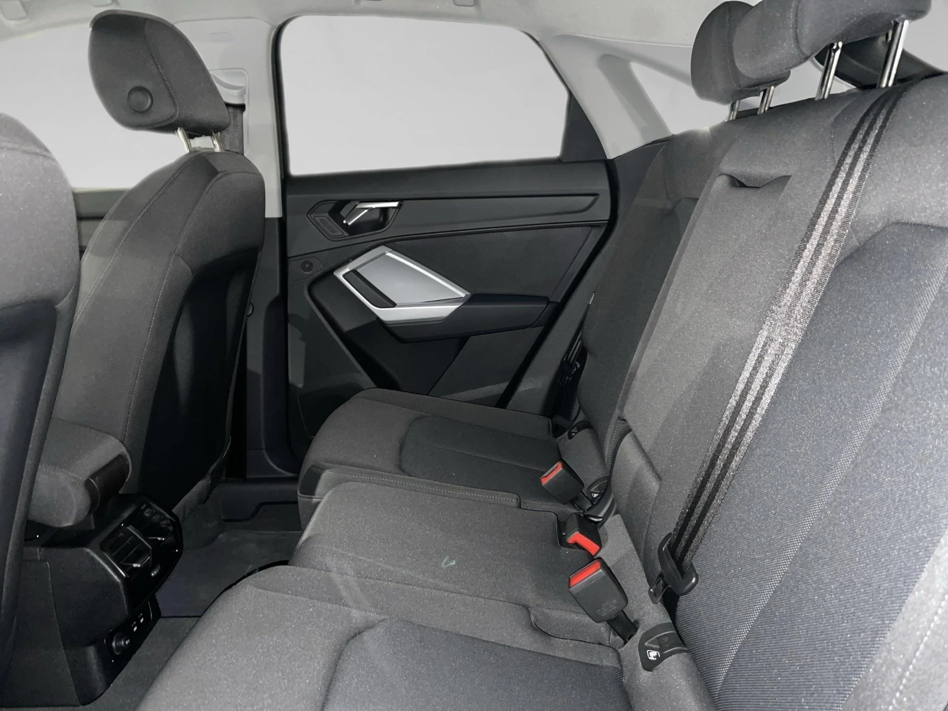 Audi-Q3-image-10