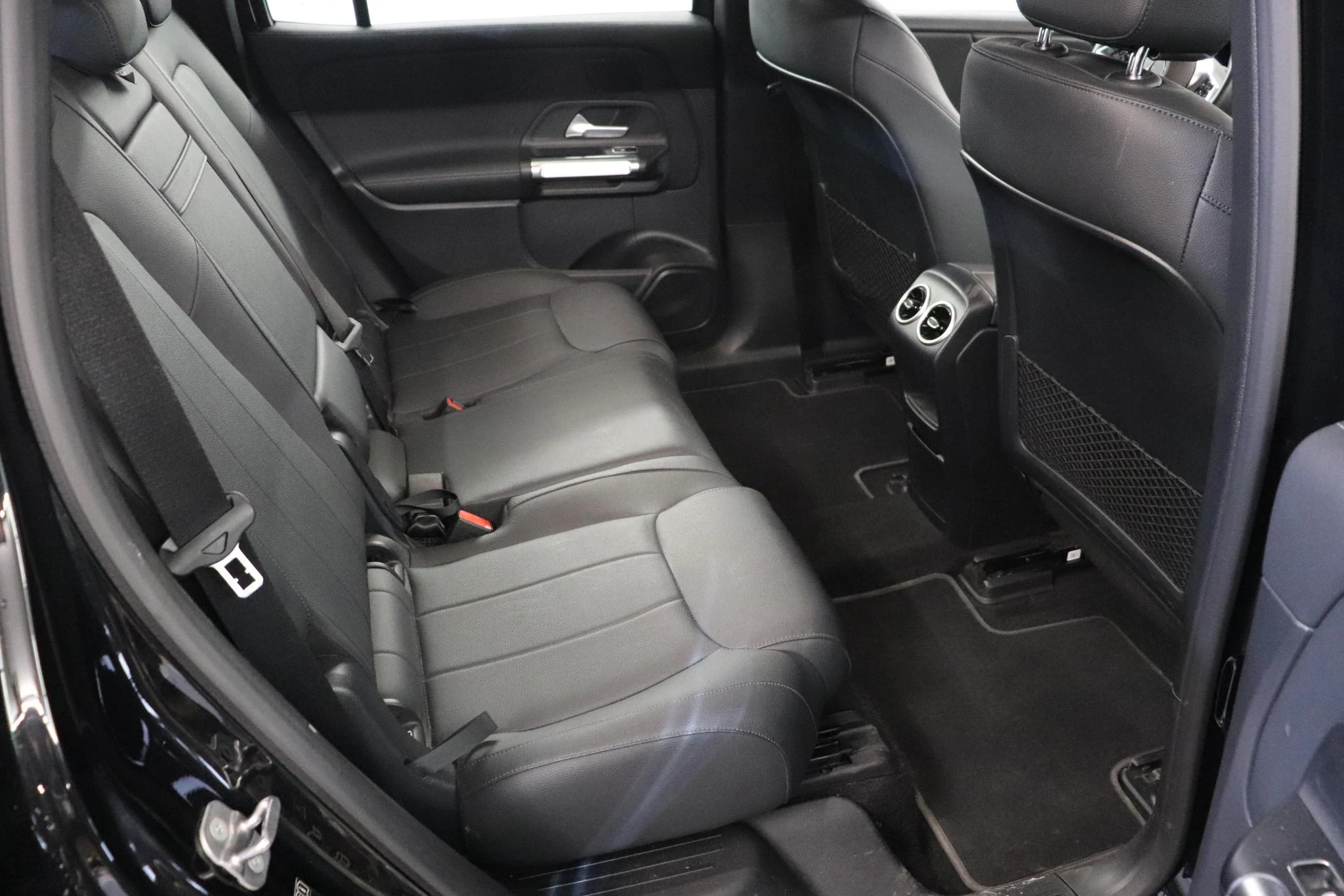 Mercedes-Benz EQB EQB 300 4MATIC Luxury Line